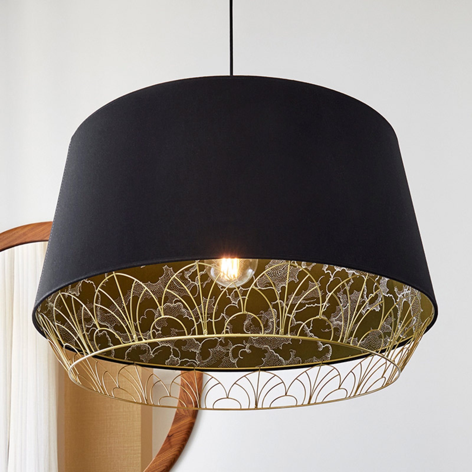 MARKET SET Gatsby pendant light with textile shade
