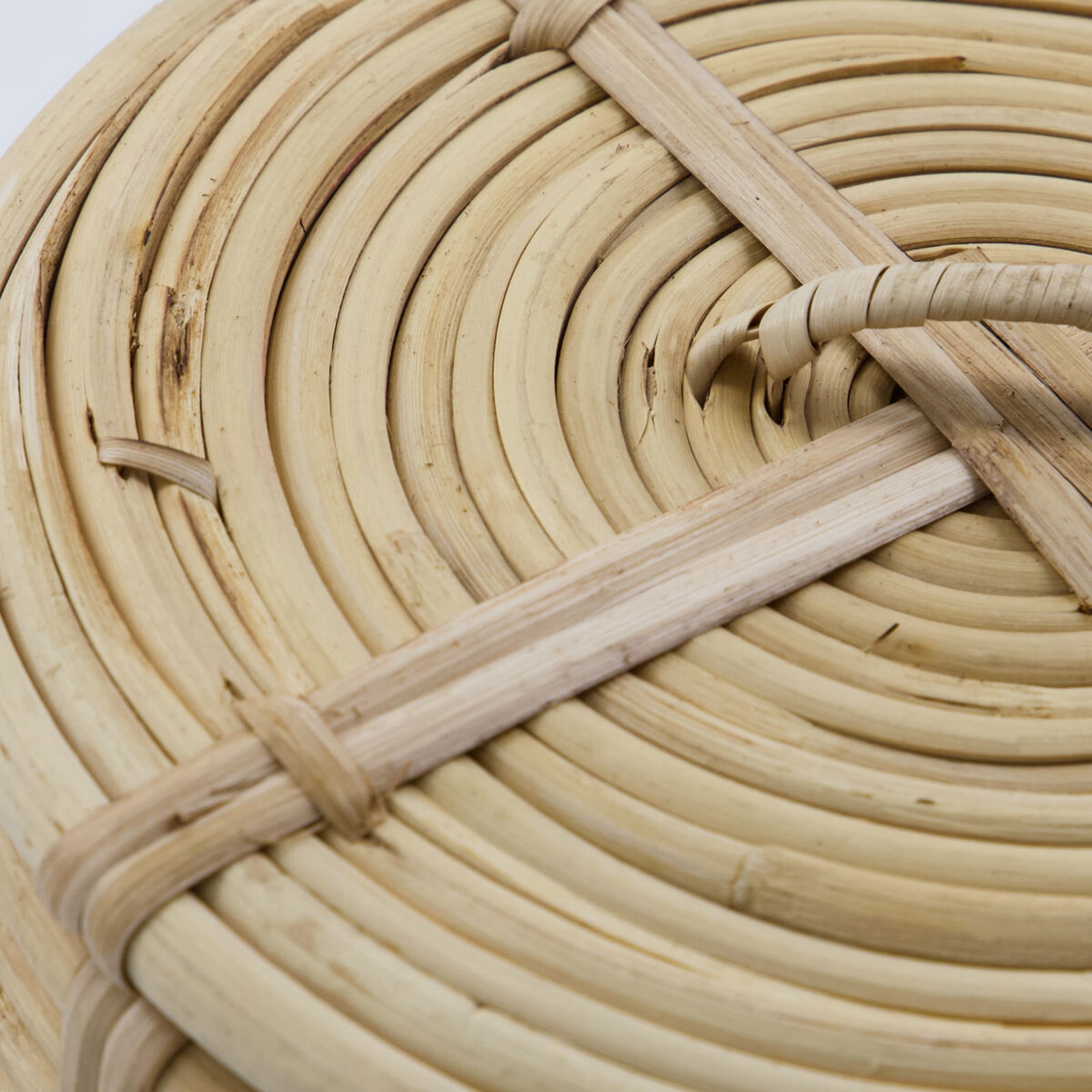 Cestino portaoggetti HDRound, rattan/bambù, set da 2 - House Doctor