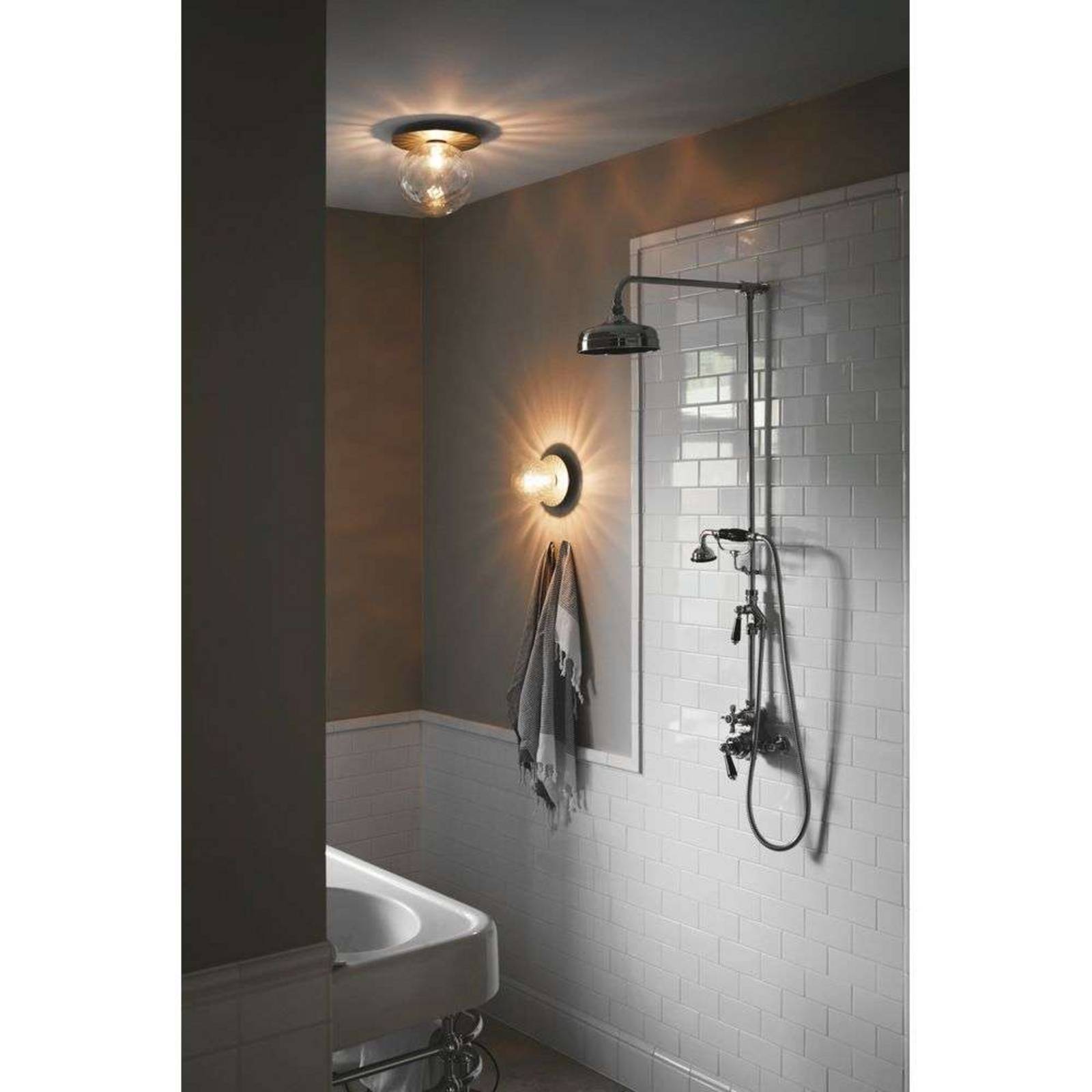 Nuura Wandleuchte Liila 1, IP44, Ø 16 cm, silber/klar günstig online kaufen