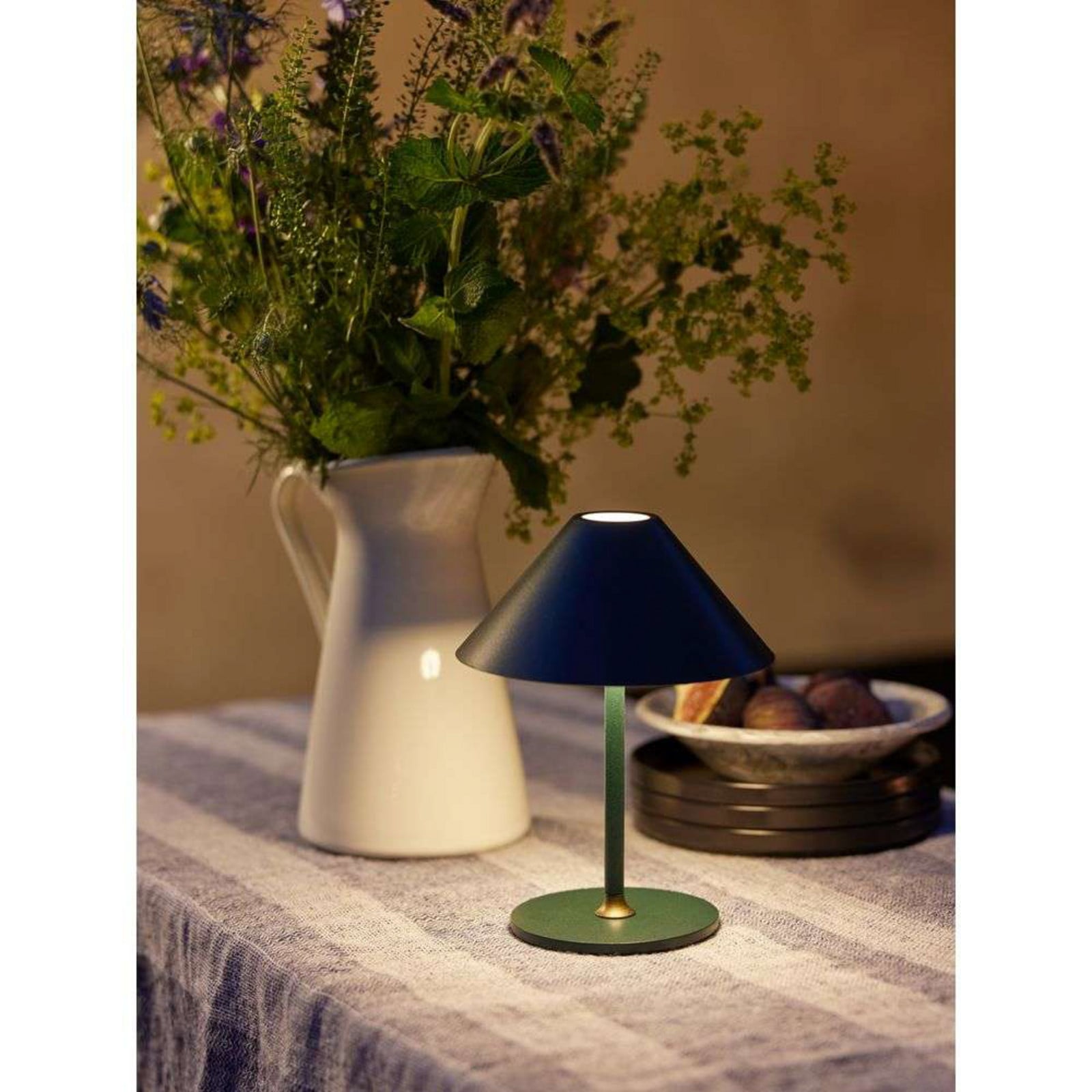 Hygge Portable Bordslampa &Oslash;19 Deep Green Halo Design - Vardagsrum - Metall