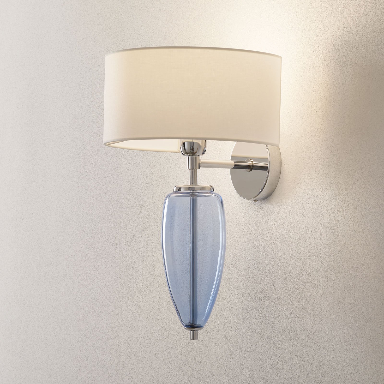 Wandlamp Show Ogiva met glaselement blauw