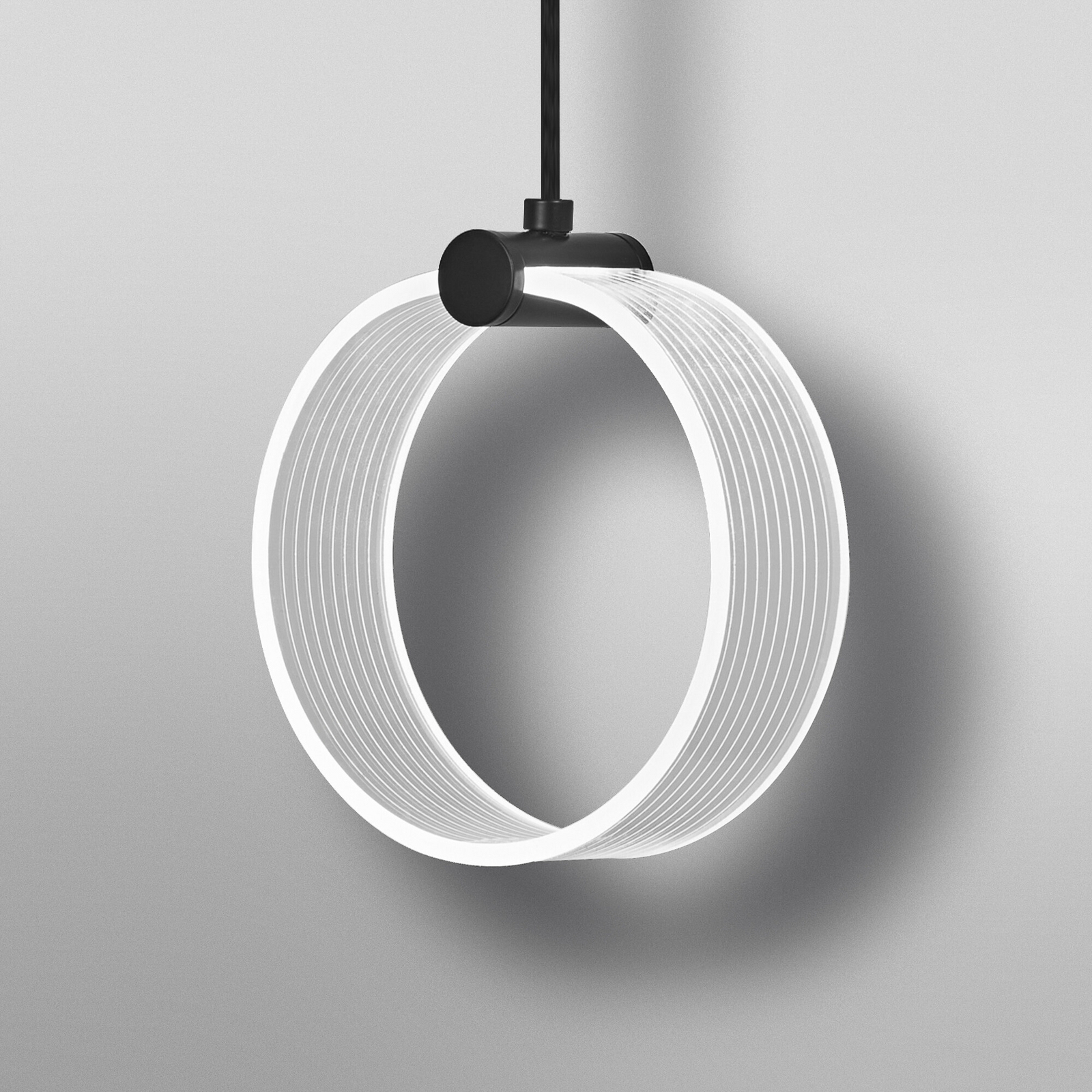 OSRAM LED-Hängeleuchte Decor Circle, 1-fl., CCT, schwarz