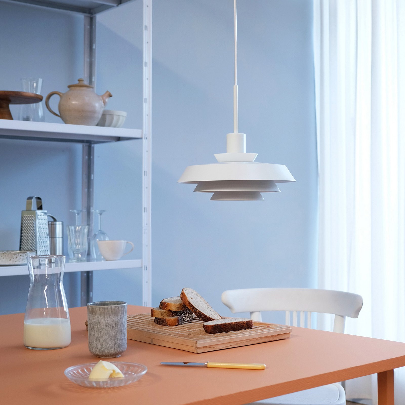 Dyberg Larsen DL30 lampă suspendată Ø 30 cm alb - Camera de zi / sufragerie - Scandinavă - Metal