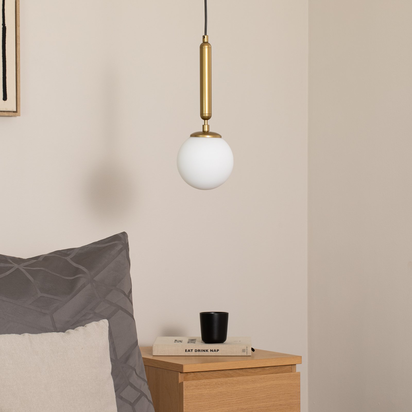 King pendant light, gold/opal, glass, Ø 15 cm, E14