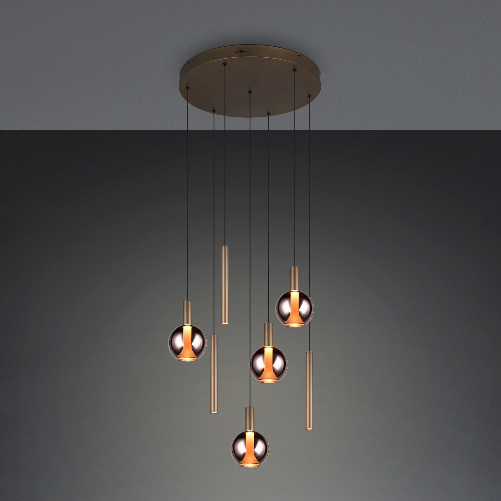 Trio Lighting LED висяща лампа „Меларо“, Ø 59 см, платинен цвят, метал/стъкло, CCT, 7-лампова