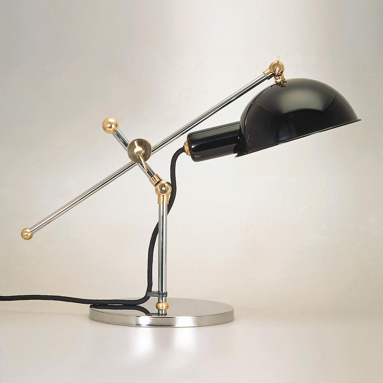 Tecnolumen Table lamp with brass joints from 1927, for Living / Dining Room, metal, E27, 75 W, energy efficiency: A++, L: 57 cm, H: 68 cm