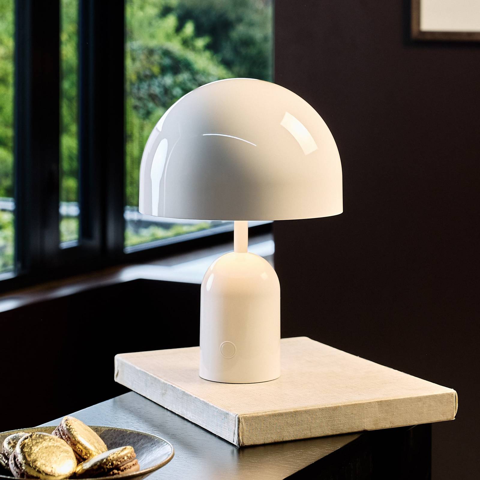 Tom Dixon LED-Akku-Tischlampe Bell Portable, weiß, 28 cm günstig online kaufen