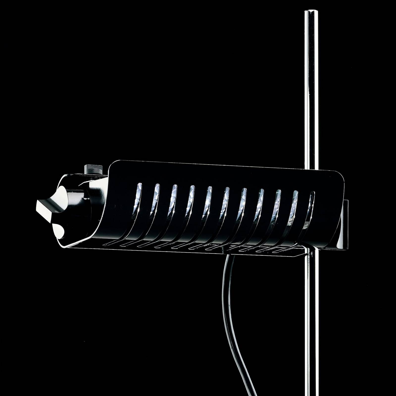 Oluce Lampa stojąca LED Colombo, czarny/chrom, metal