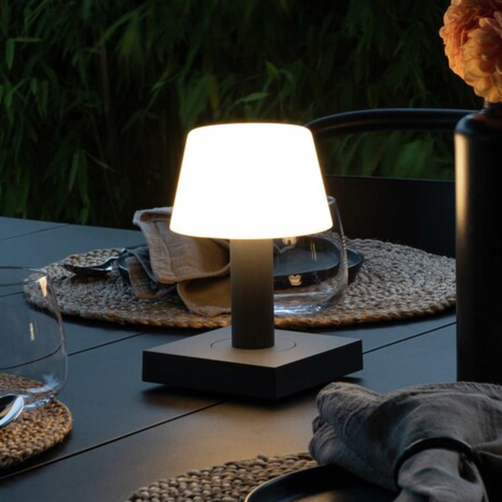 Lampe table LED Monaco, batterie, gris foncé