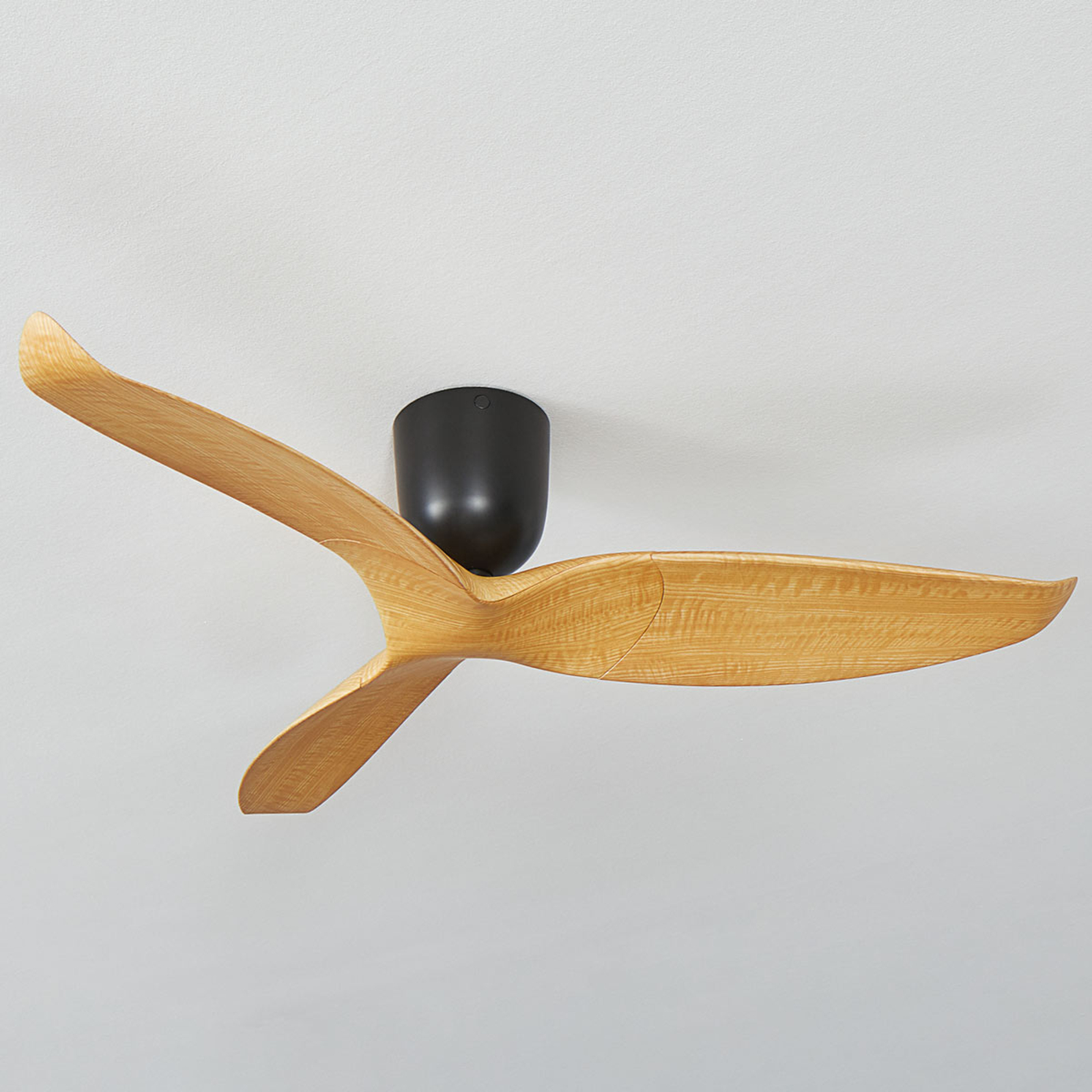 Aeratron AE3+ ceiling fan 126 cm light 