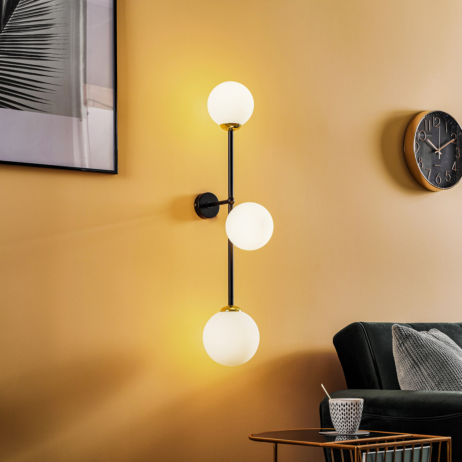 Pop wall light, three-bulb