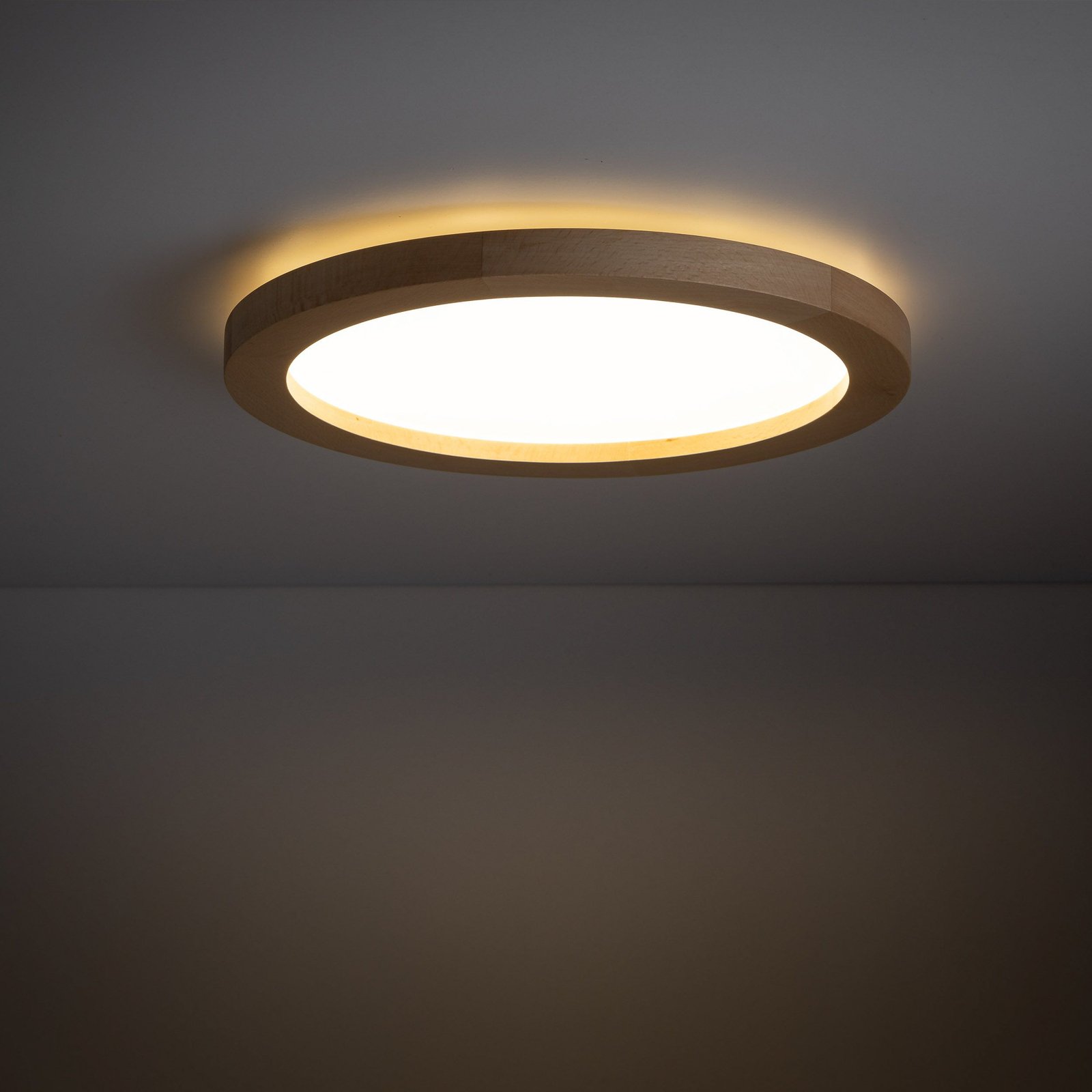 Aqua LED stropna svetilka, bukev, Ø 32,5 cm, 24 W