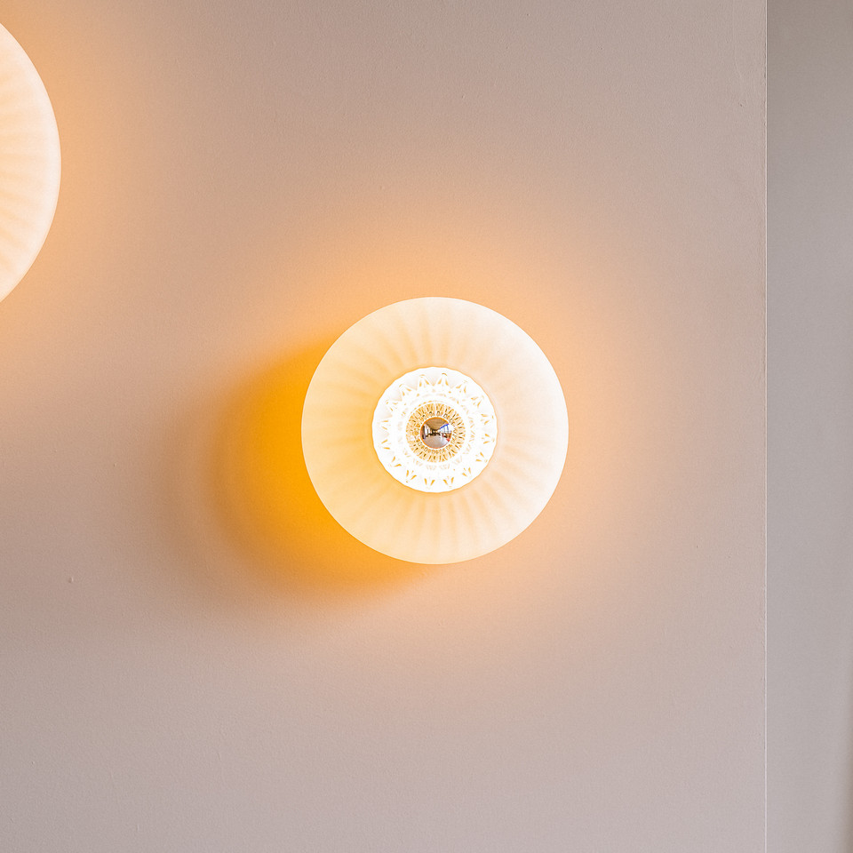 Design BY US New Wave Optic Wall, vit från Design BY US