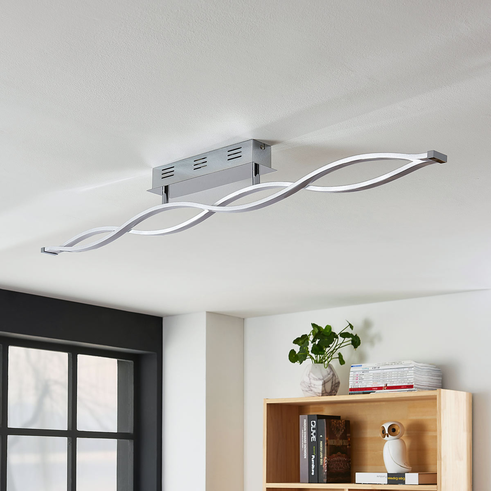 Roan LED ceiling lamp, wave-shaped