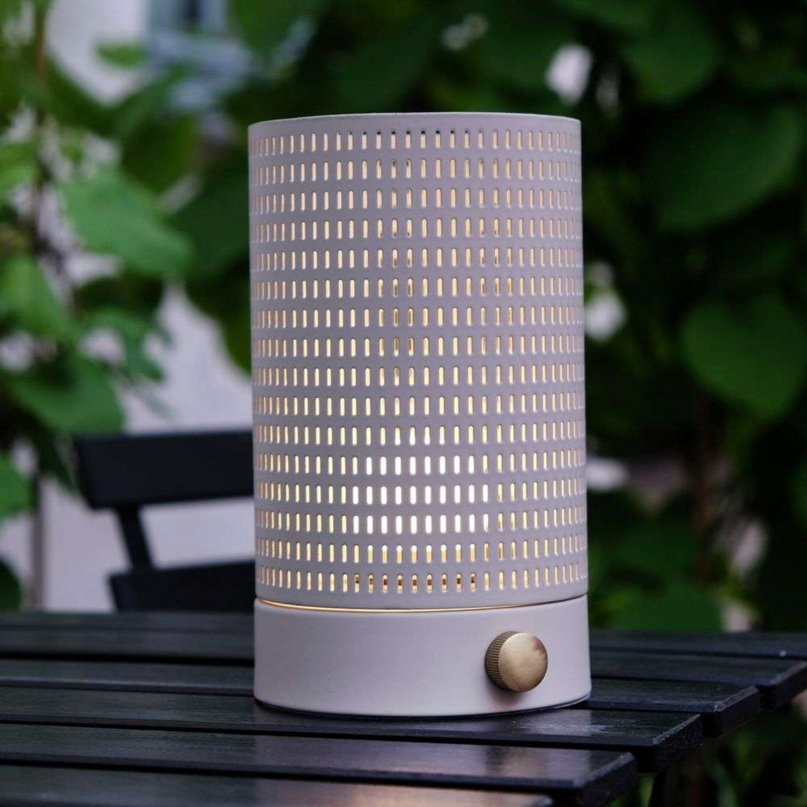 Mesh Lampă de Masă White/Brass - DybergLarsen