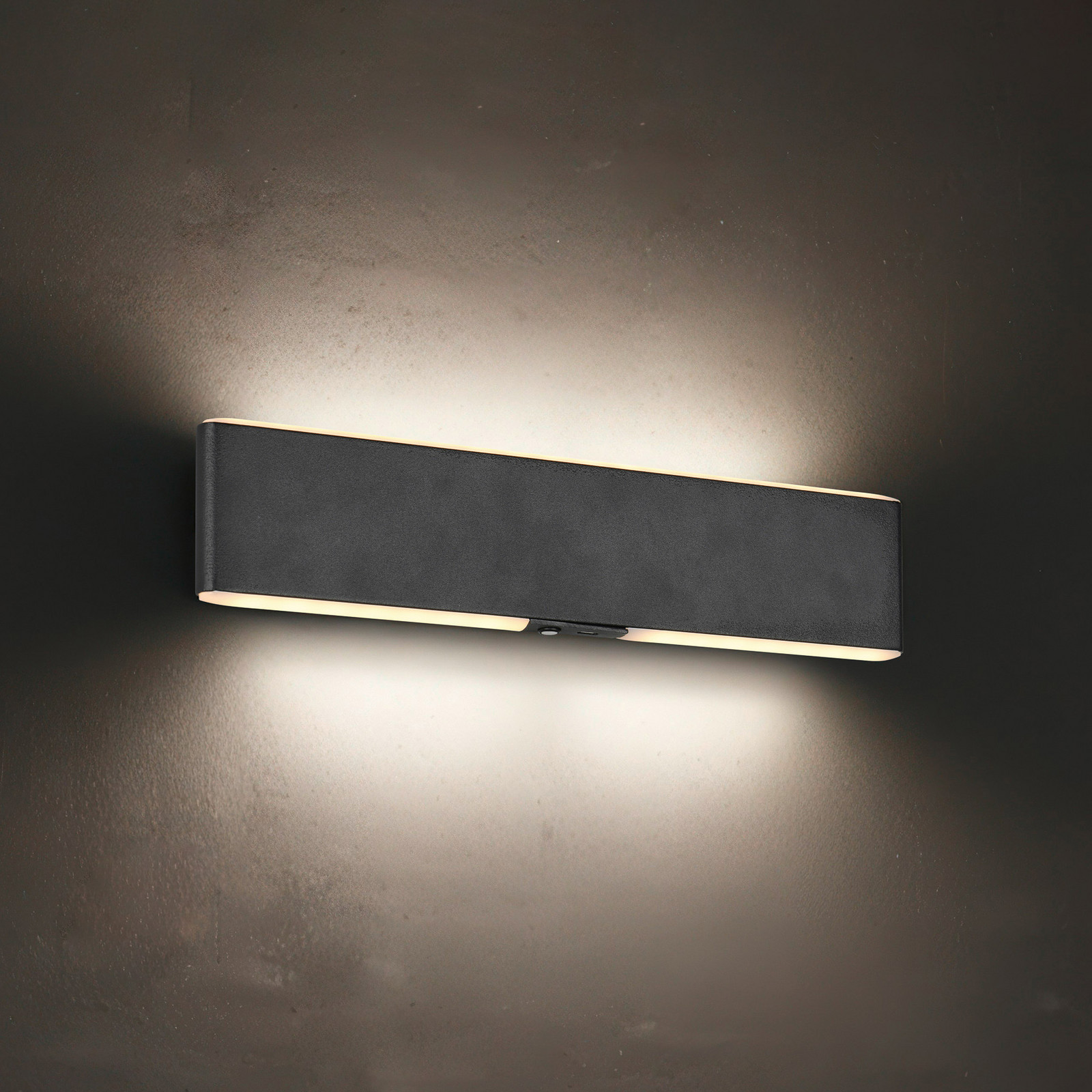 Trio Lighting Aplică de perete cu LED și baterie reîncărcabilă Conchita lățime 32 cm negru - Camera de zi / sufragerie - Modern - negru mat - Metal