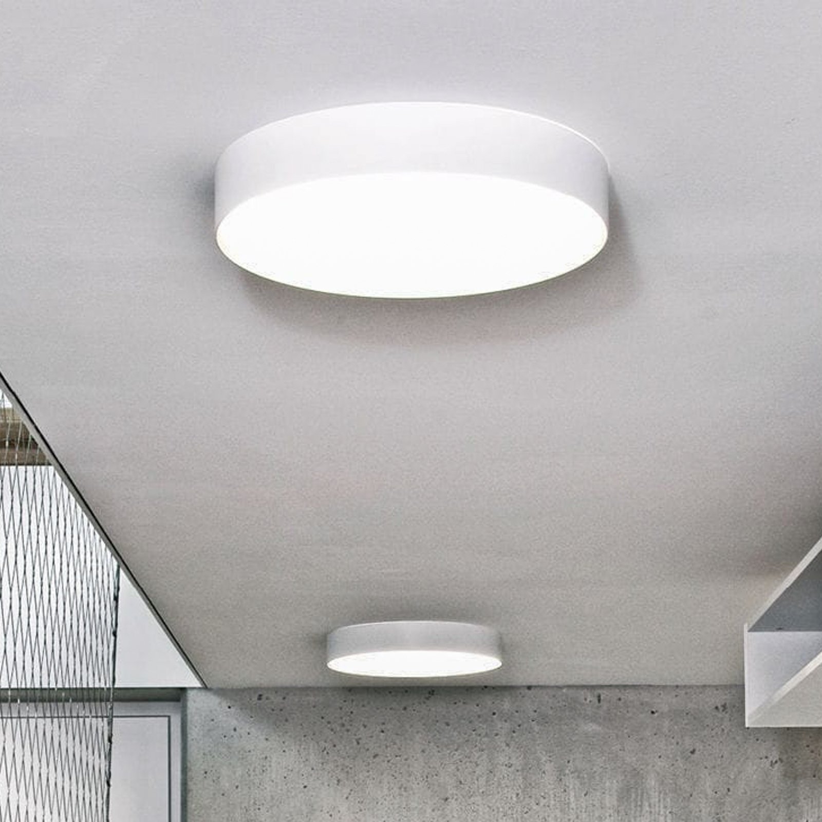 LOOM DESIGN Lucia LED ceiling light Ø45cm white