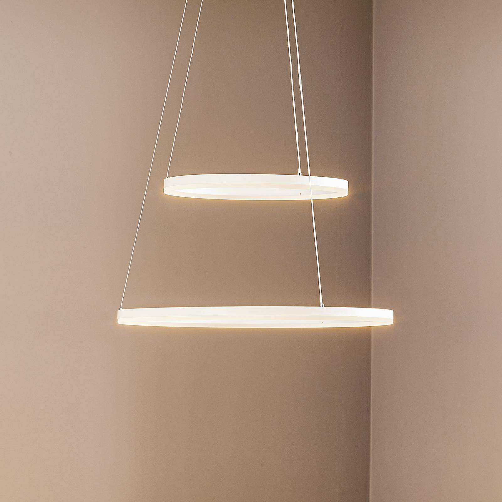 Fabas Luce LED-pendellampa Giotto 2 lampor vit