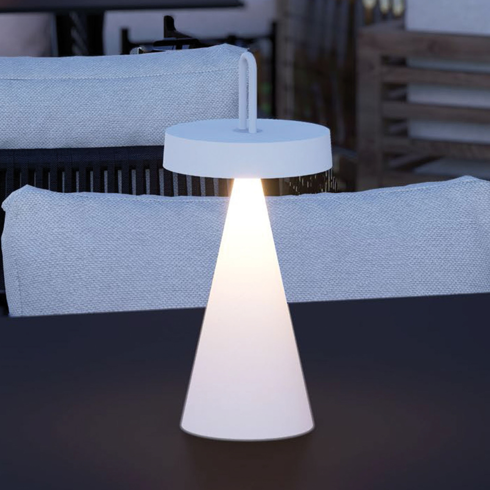 JUST LIGHT. Lampe de table LED rechargeable Alwa, blanc, fer, IP44