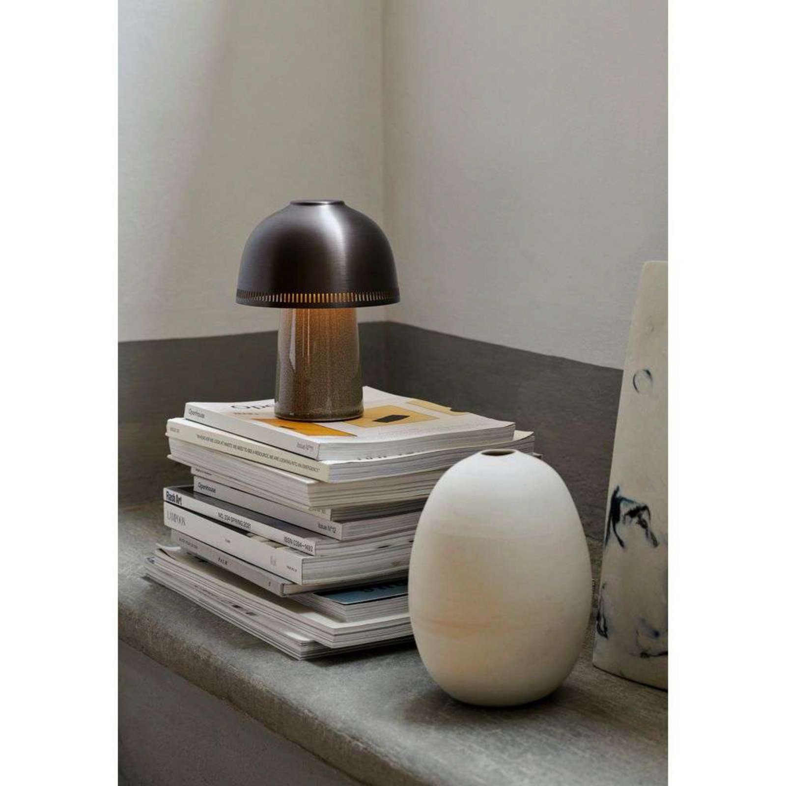 Raku SH8 Akumulátorová lampa Béžová Šedá/Bronzová - &Tradition