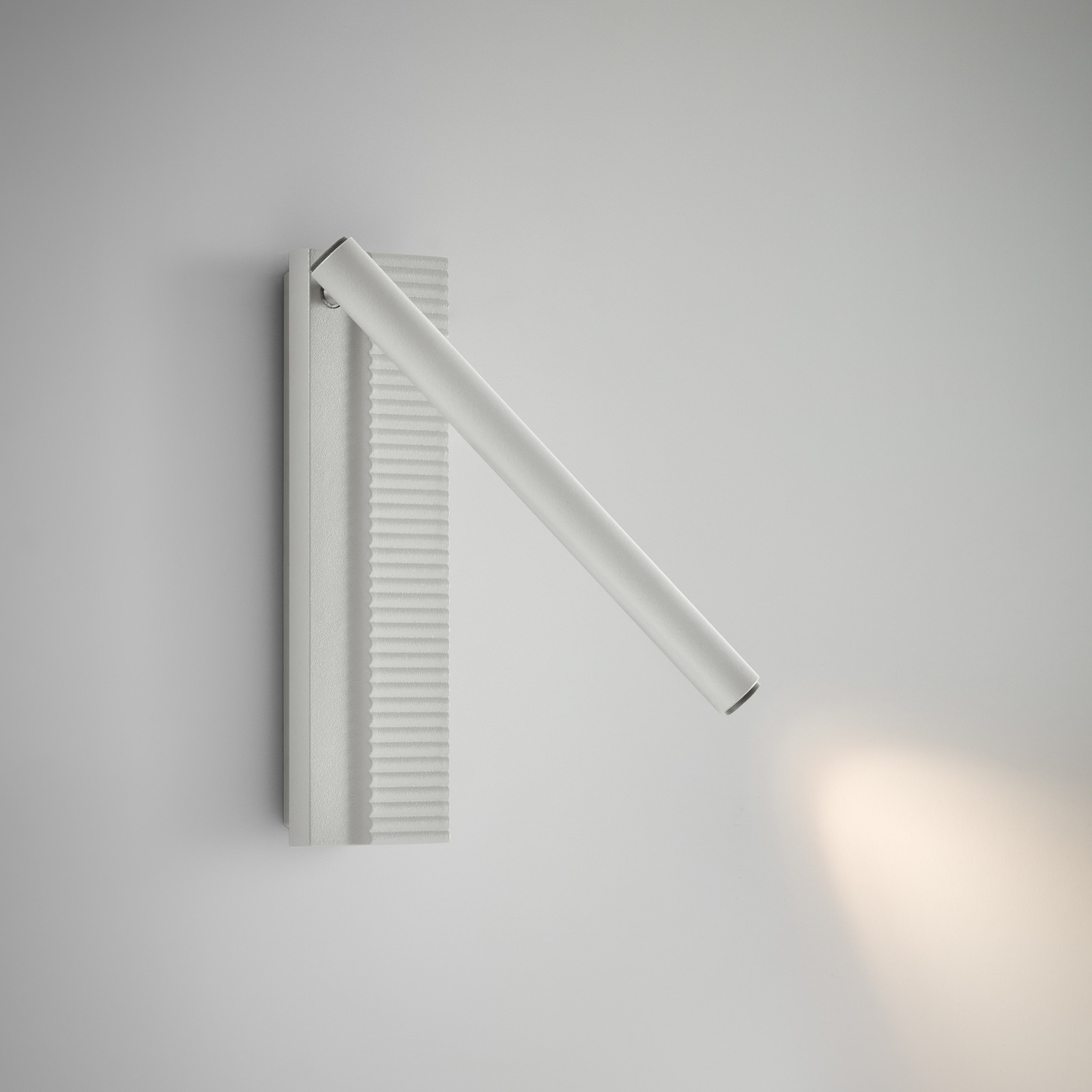 Aplică LED Bover Arid A/02 alb aluminiu 2.700 K - Camera de zi / sufragerie - Design