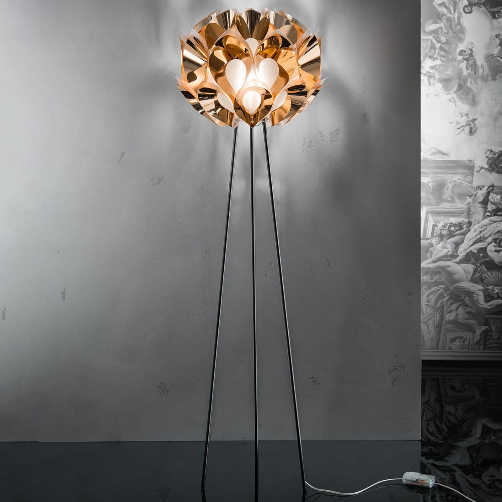 Flora Designer-gulvlampe, kobber Slamp - Stue - Plastik - Med skærm