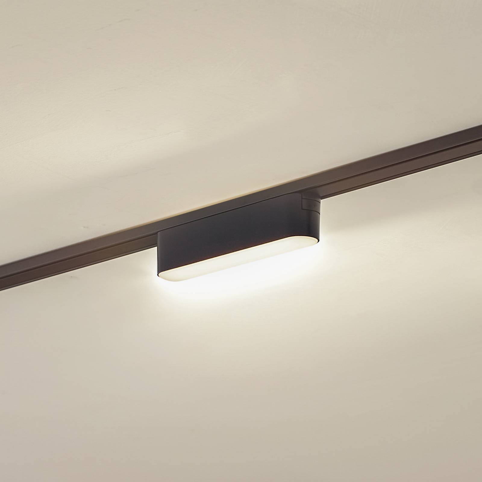 Lindby luminaire LED Lumaro noir à 1 lampe 5 W