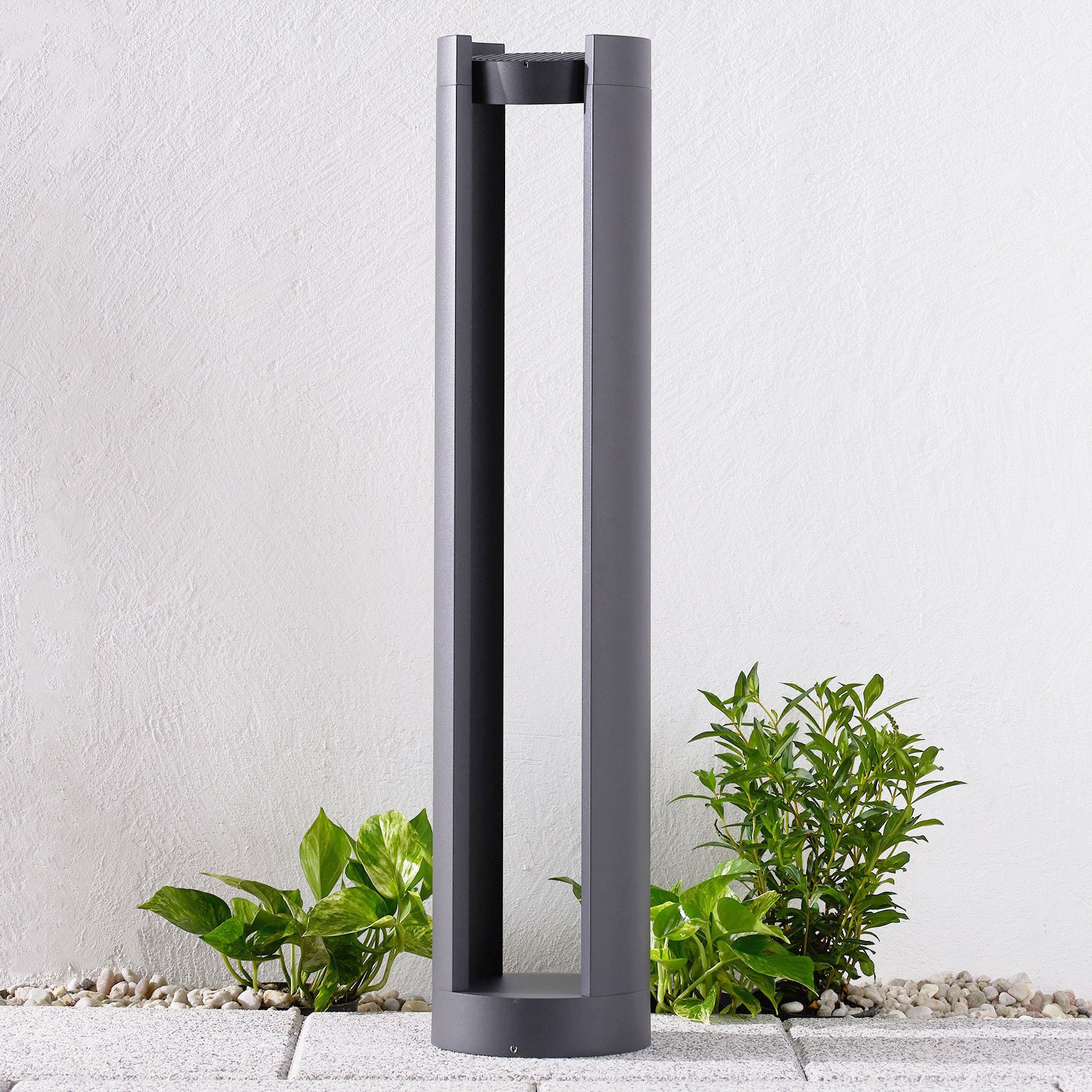 Dylen High LED Außen Gartenleuchte IP65 Graphite - Lucande