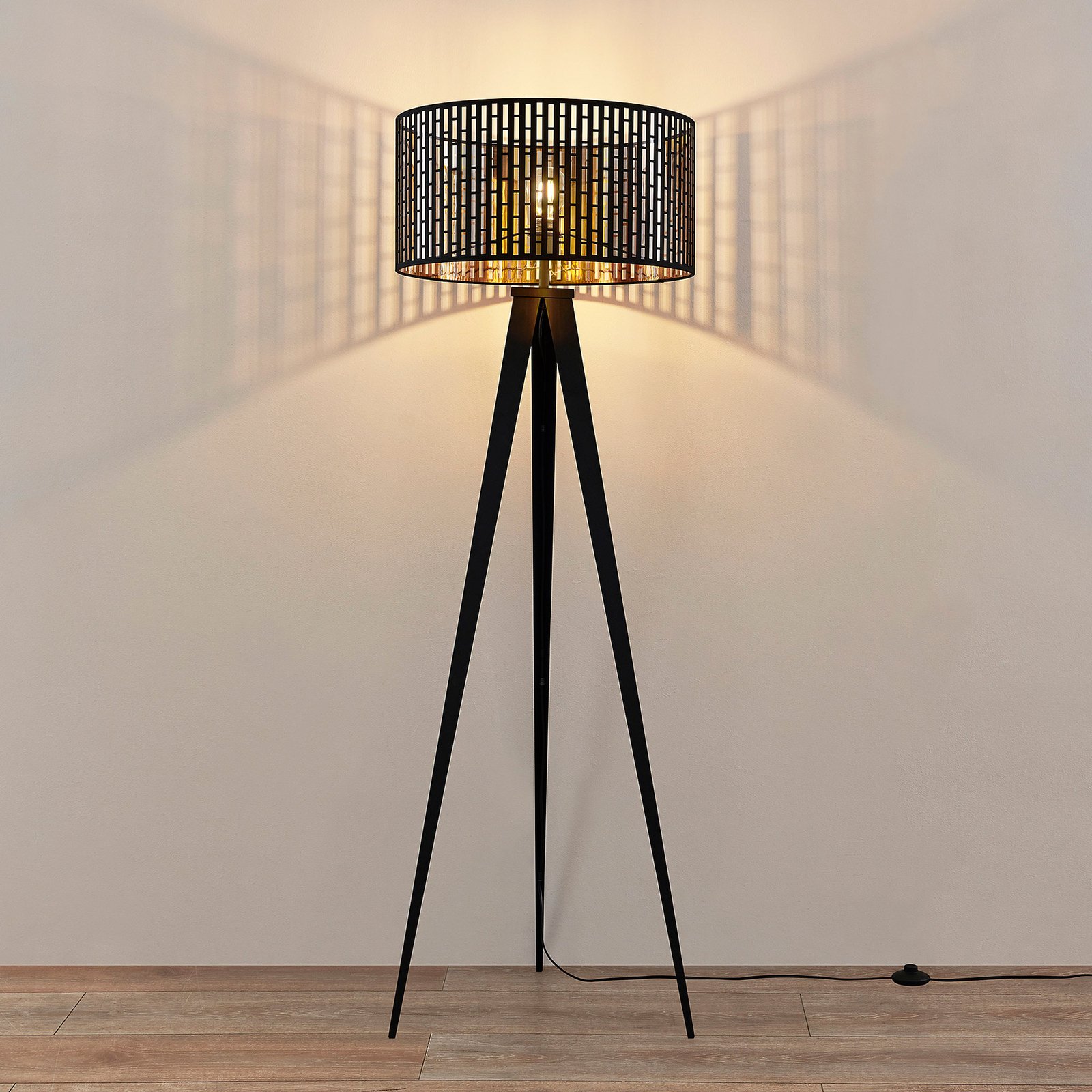 Thoralf Floor Lamp Black - Lindby