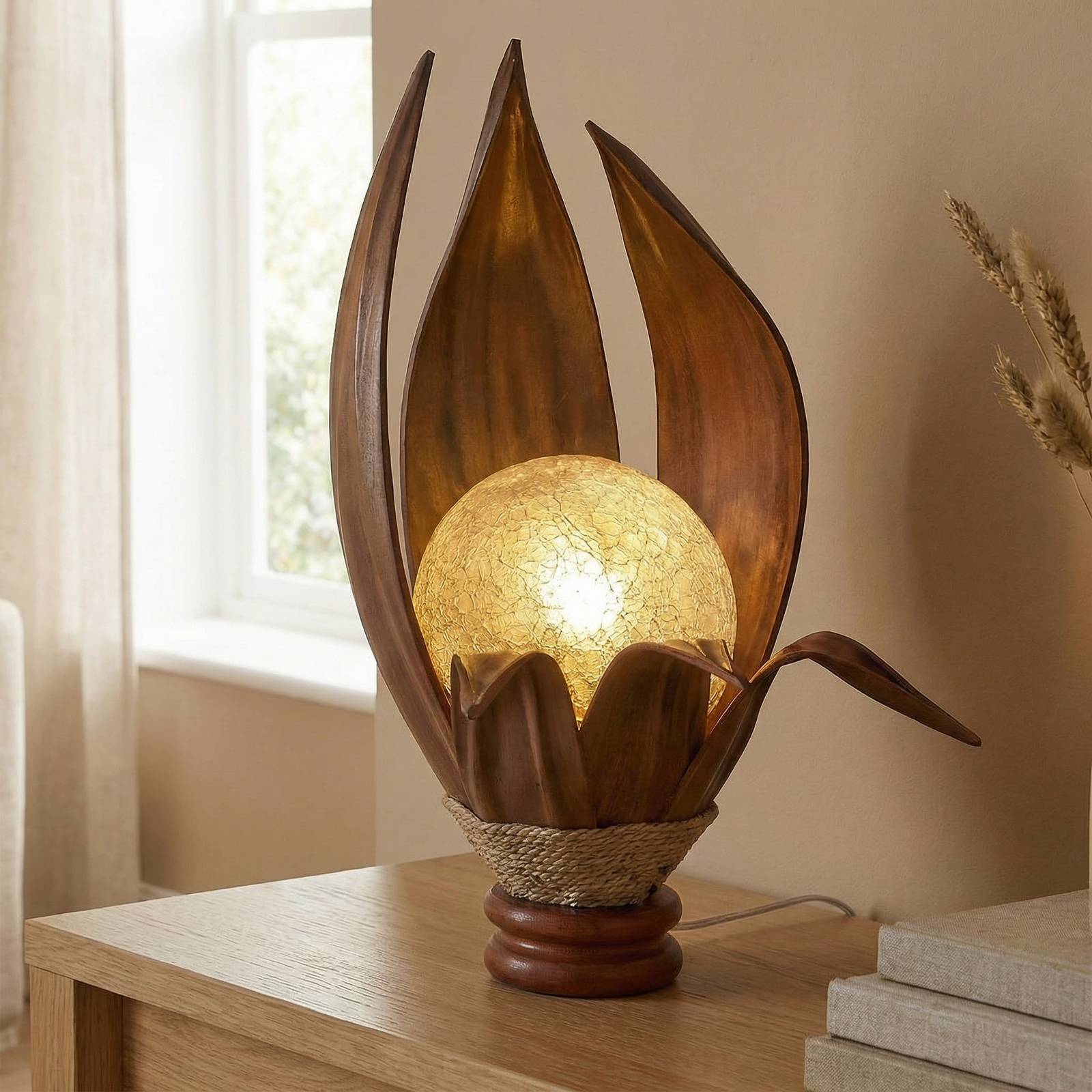 Woru Bordslampa Karima av härdade kokosblad