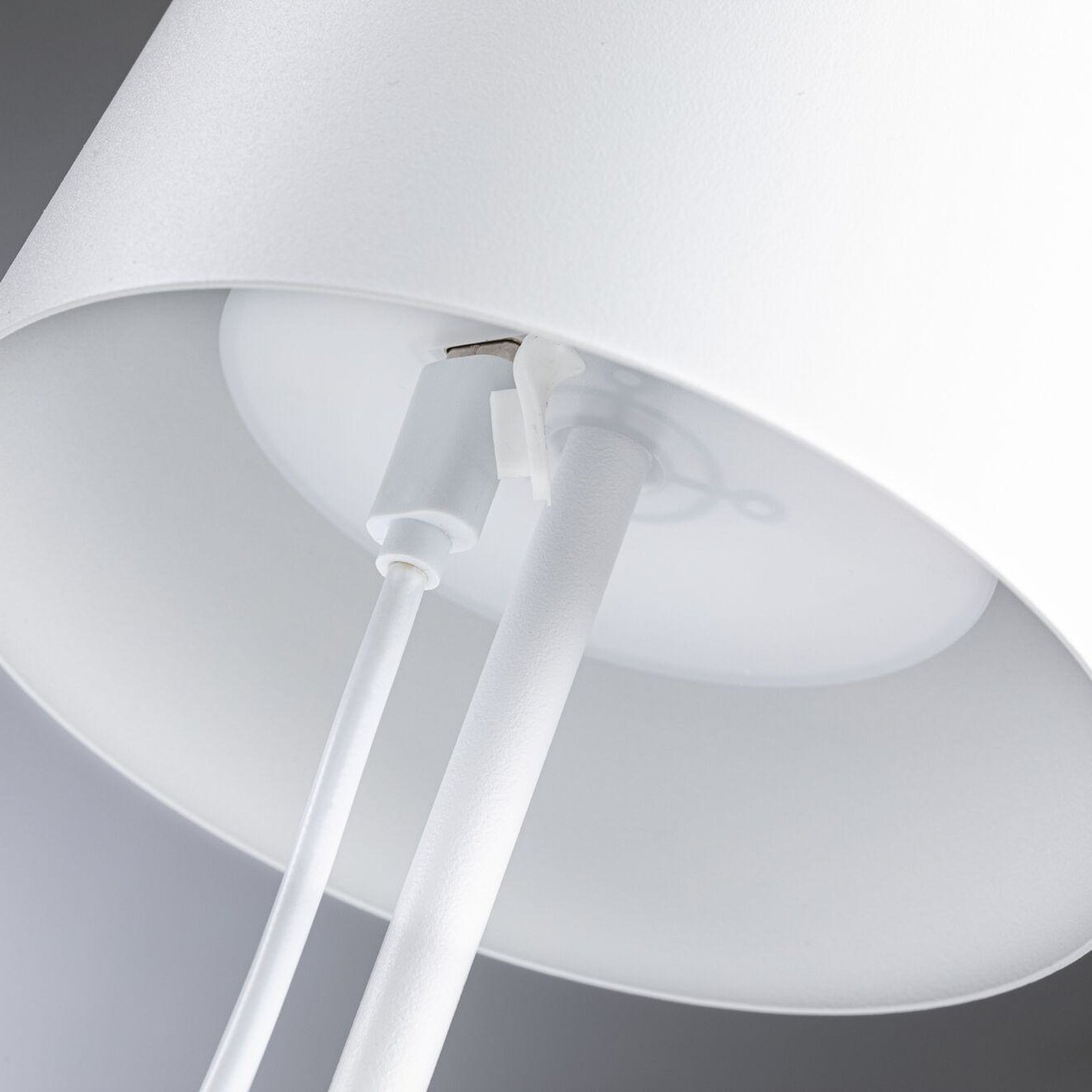 Paulmann LED genopladelig bordlampe Gilo, hvid, plast, IP44