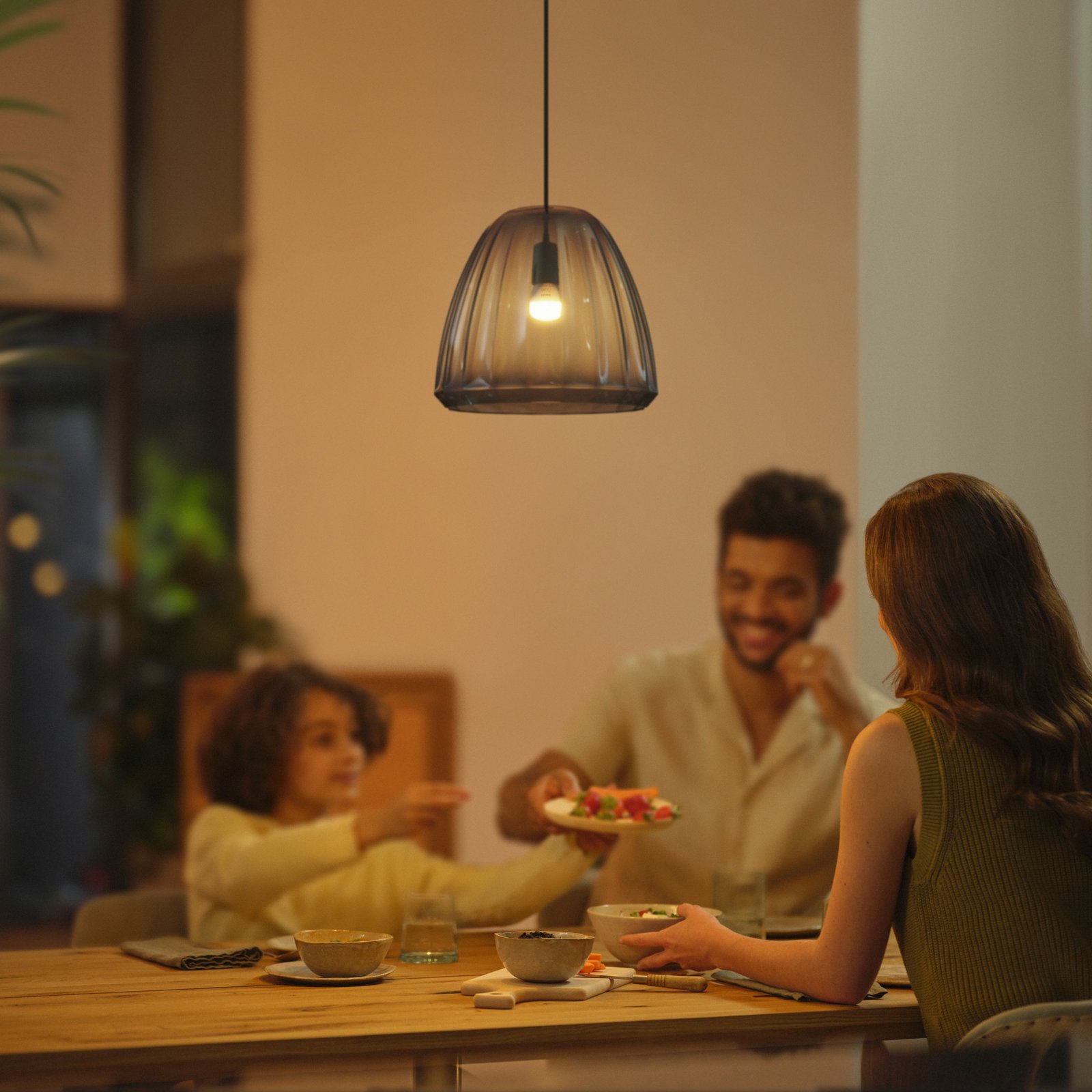Pære Philips Hue White&Amb. 5,1W Luster Tropfen 2 pack. E14 - Philips Hue