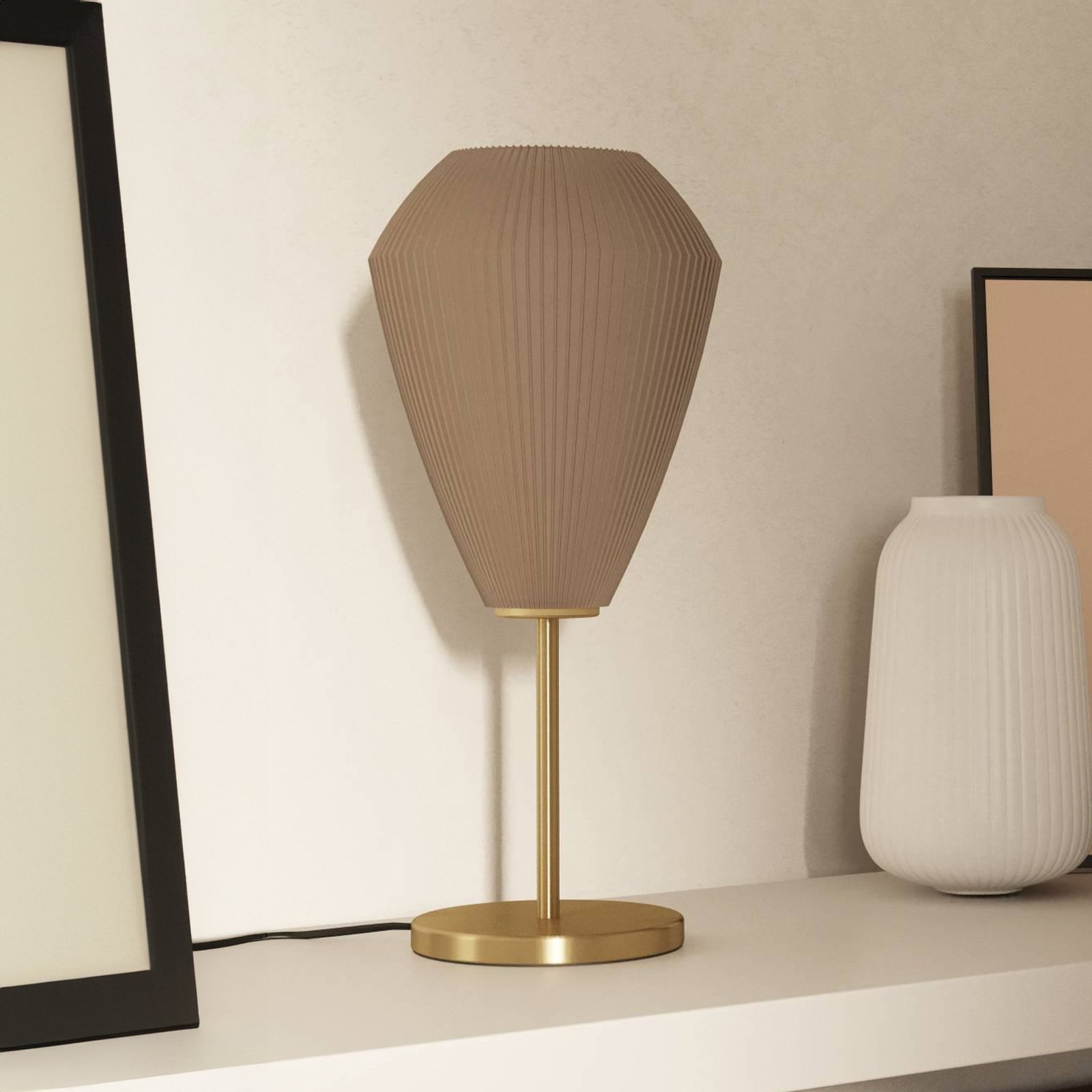 Lámpara de mesa Caprarola, altura 46 cm, color arena/latón, cristal