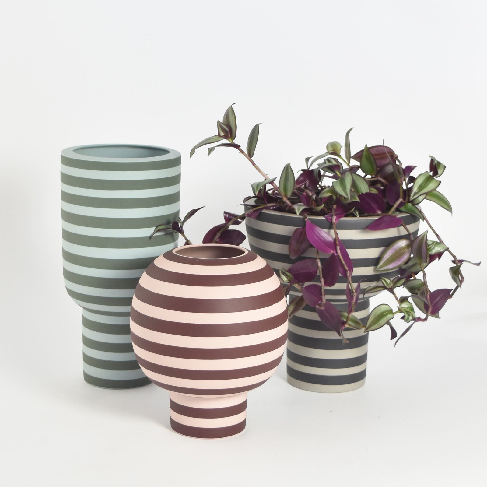 Vaso AYTM Varia, verde, Ø 15 cm, altezza 30 cm, ceramica