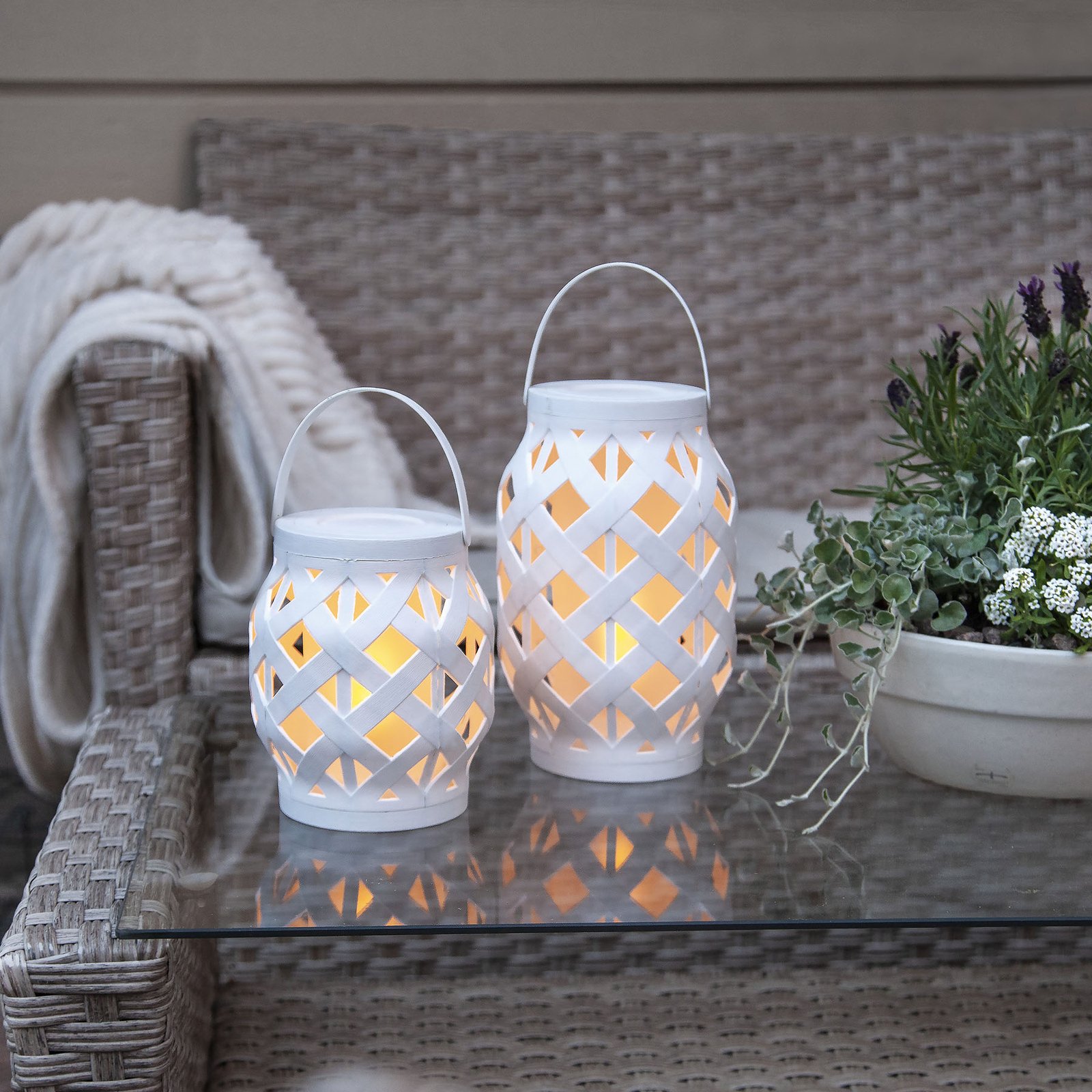 Flame Lantern LED-lygte, hvid, højde 16 cm