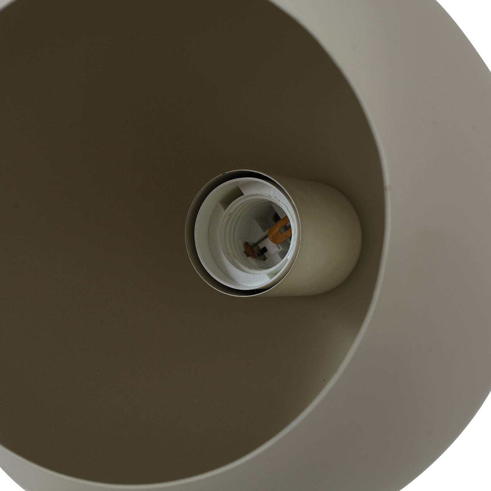 Lindby Solomia bordlampe, beige, jern, Ø 20 cm