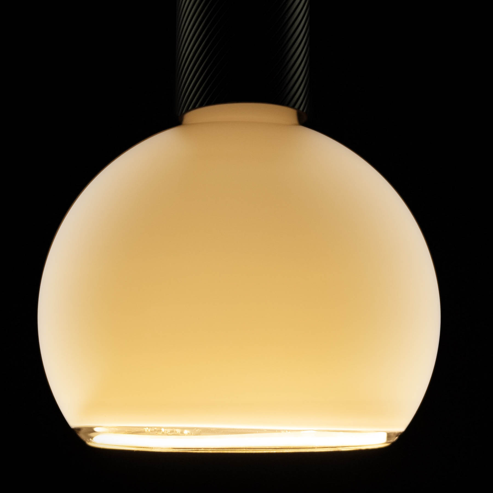 SEGULA Ampoule globe LED Floating, E27, blanc G150 6 W 922 dim