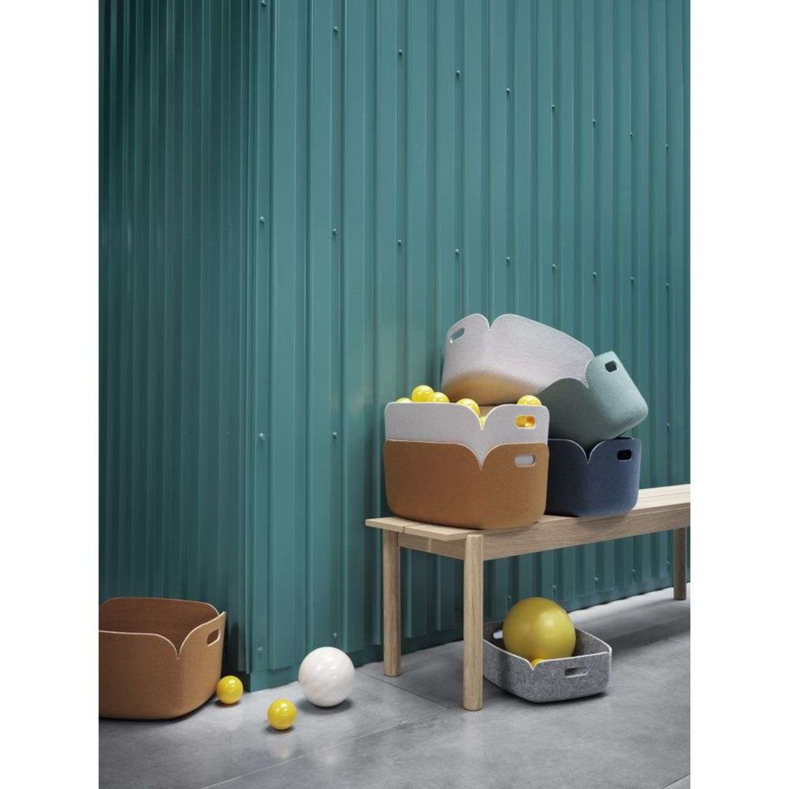 Restore Basket Beige Green - Muuto