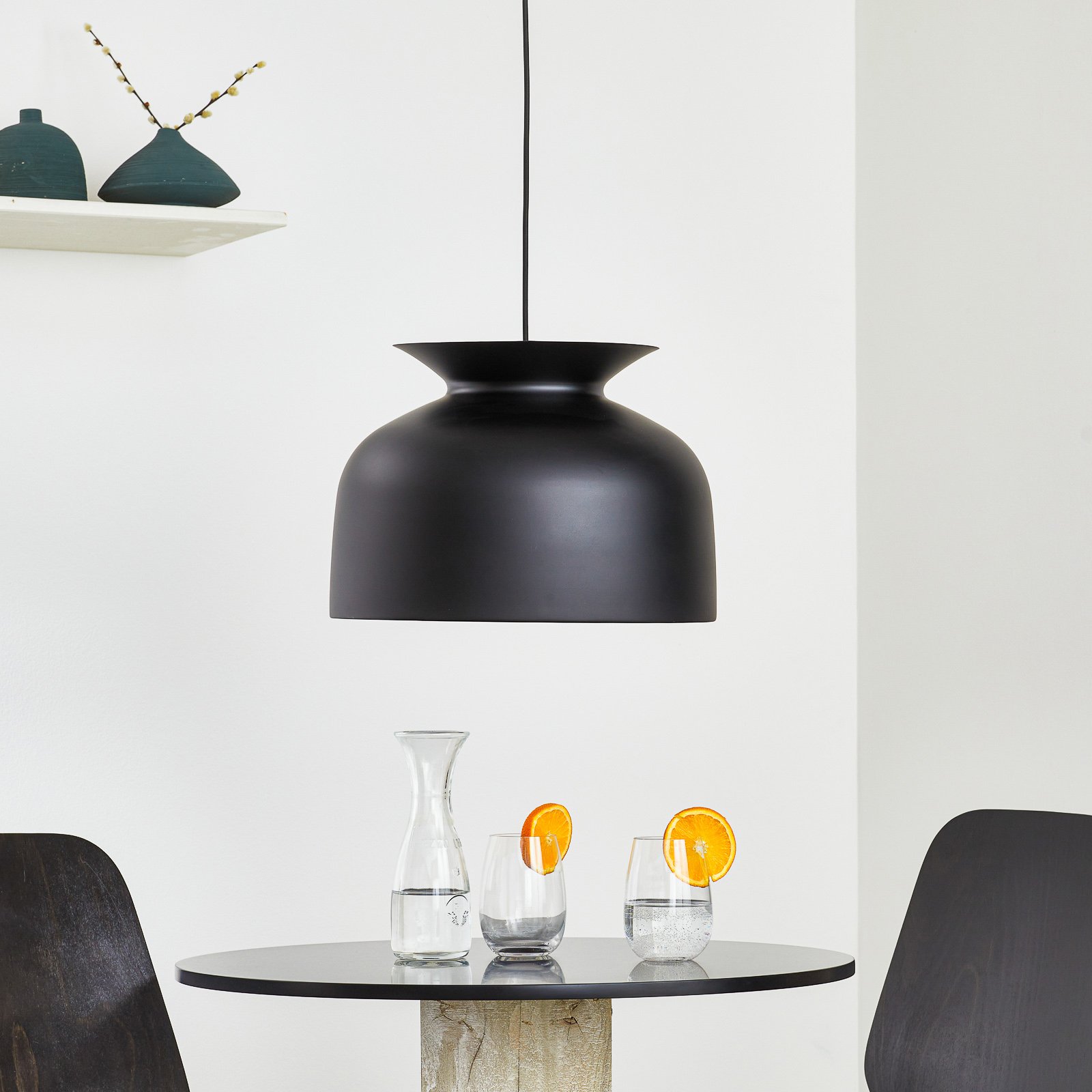 Ronde Pendant ø40 Charcoal Black - GUBI