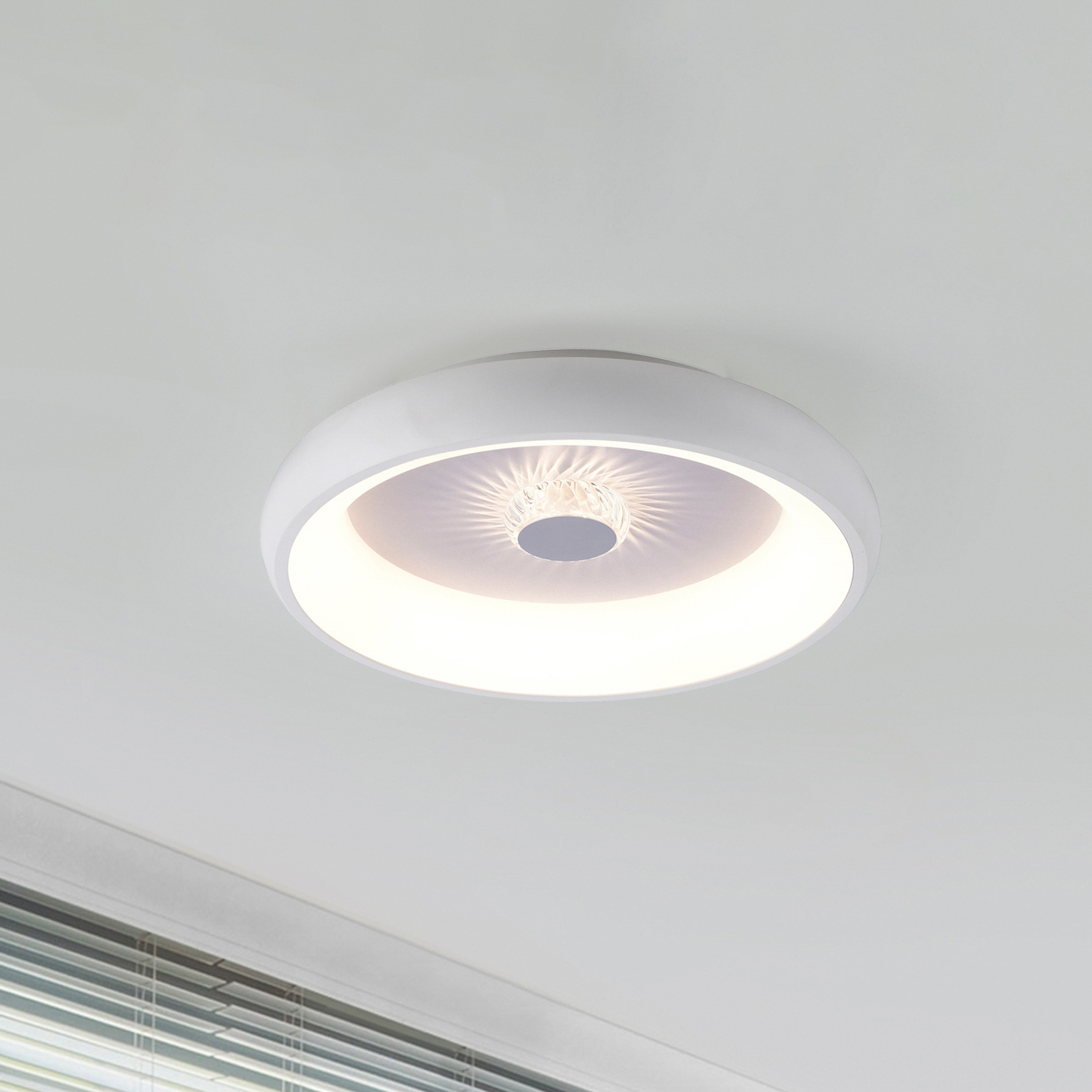 Vertigo LED stropna svjetiljka, CCT, Ø 46,5 cm, bijela