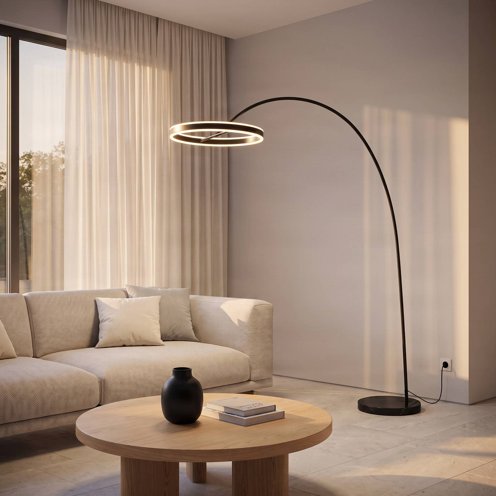 Lampa łukowa Lucande LED Yekta, czarna, 183 cm, ściemniana