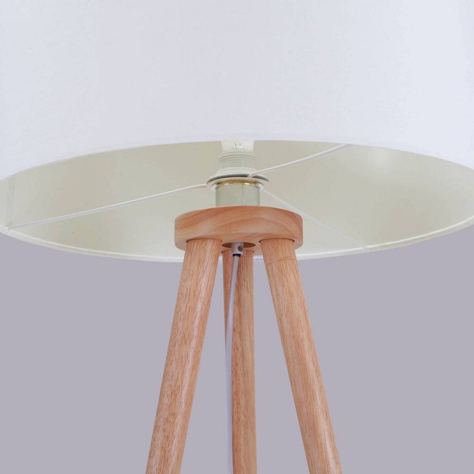 Charlia Lampadar White/Wood - Lindby