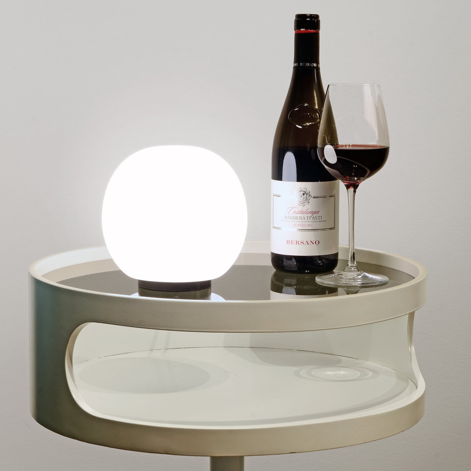 Lampa stołowa Casablanca Acai, biało-czarna, szkło, średnica 16 cm, E27