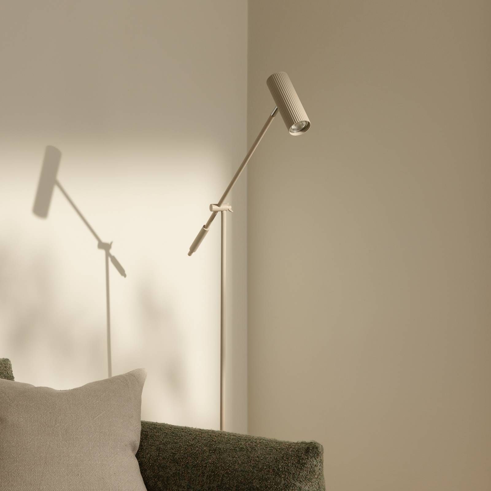 Globen Lighting Stehleuchte Hubble READ, beige, Metall günstig online kaufen