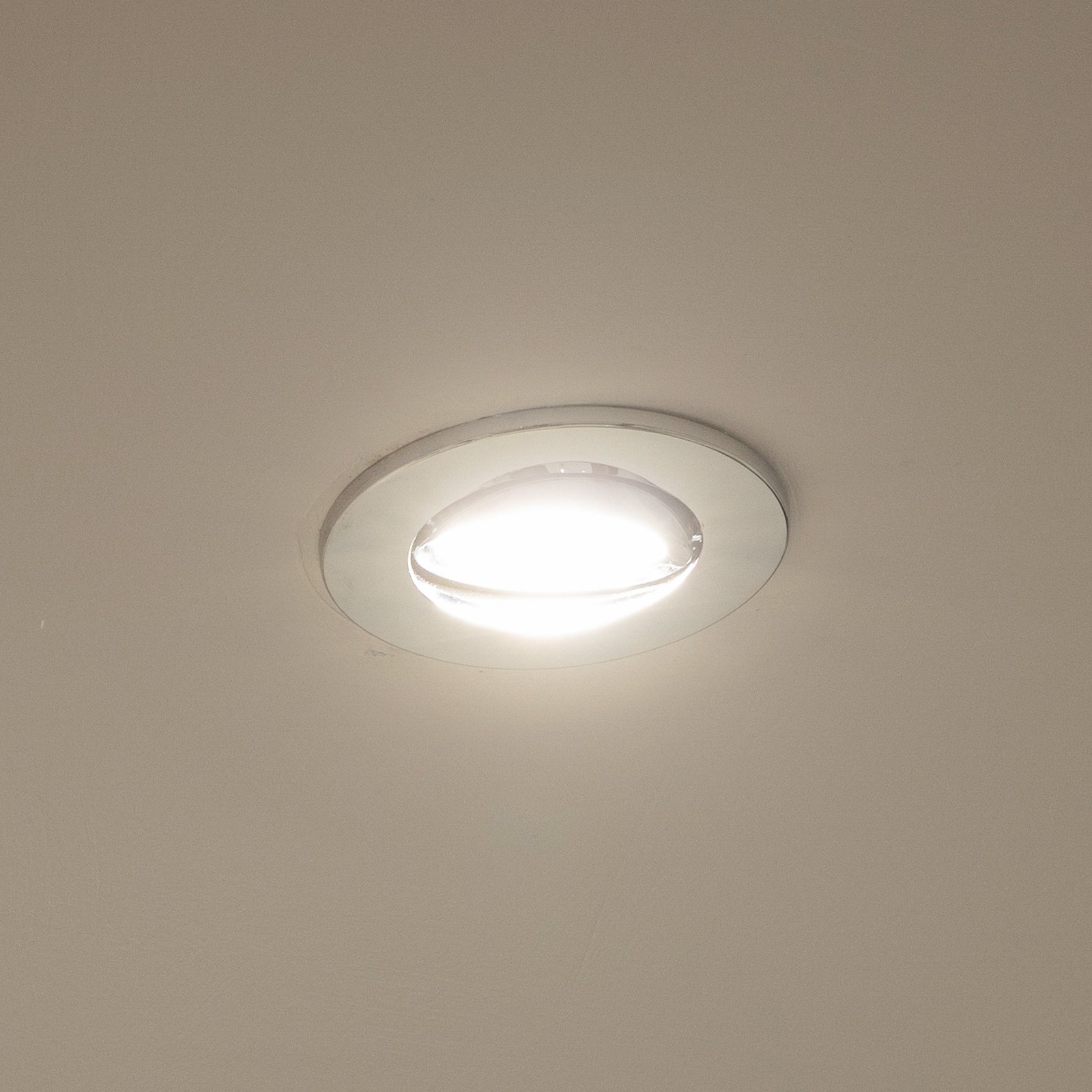 Arcchio Cyrian LED-es süllyesztett lámpa, IP65, króm, króm