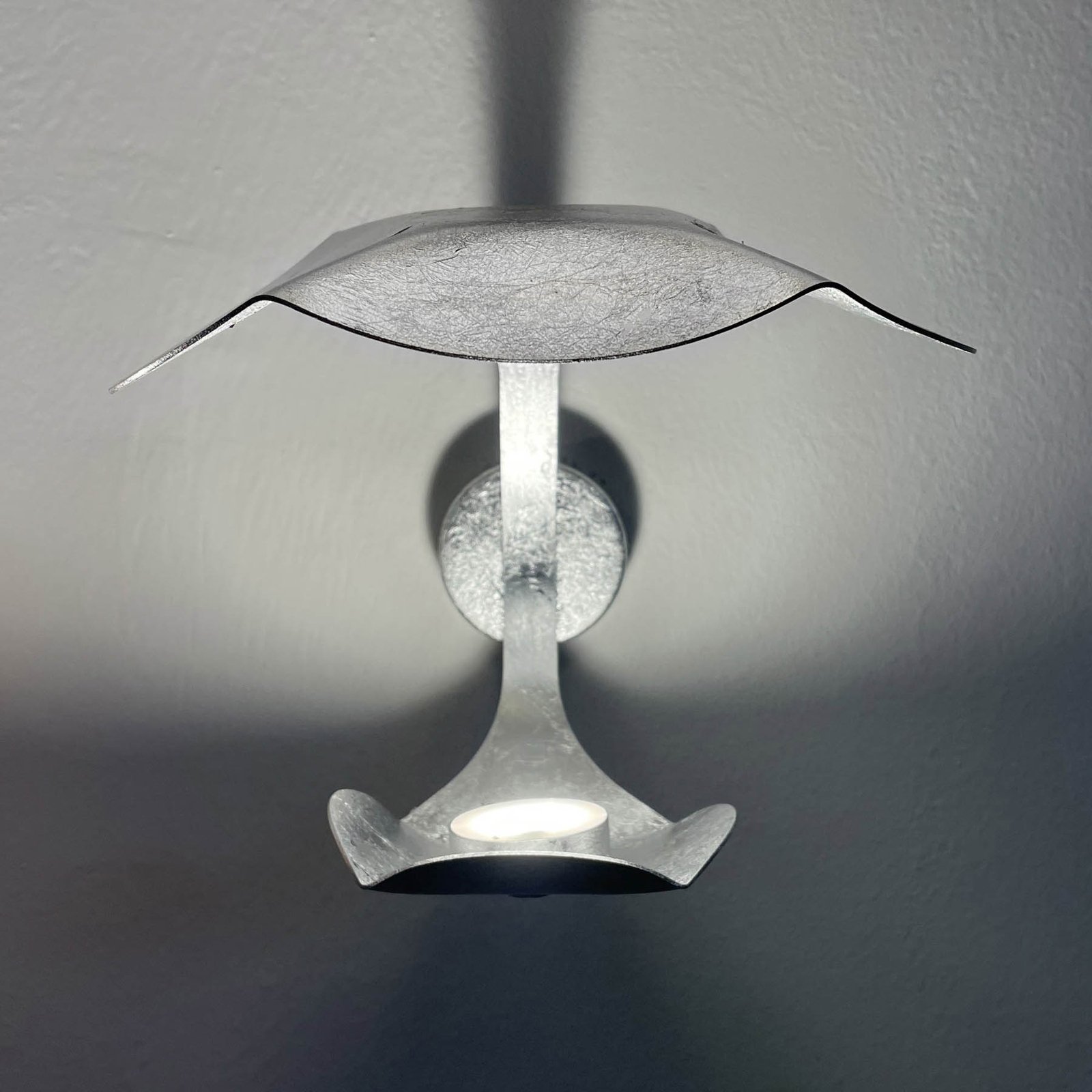 Knikerboker Le Gigine LED-Wandleuchte
