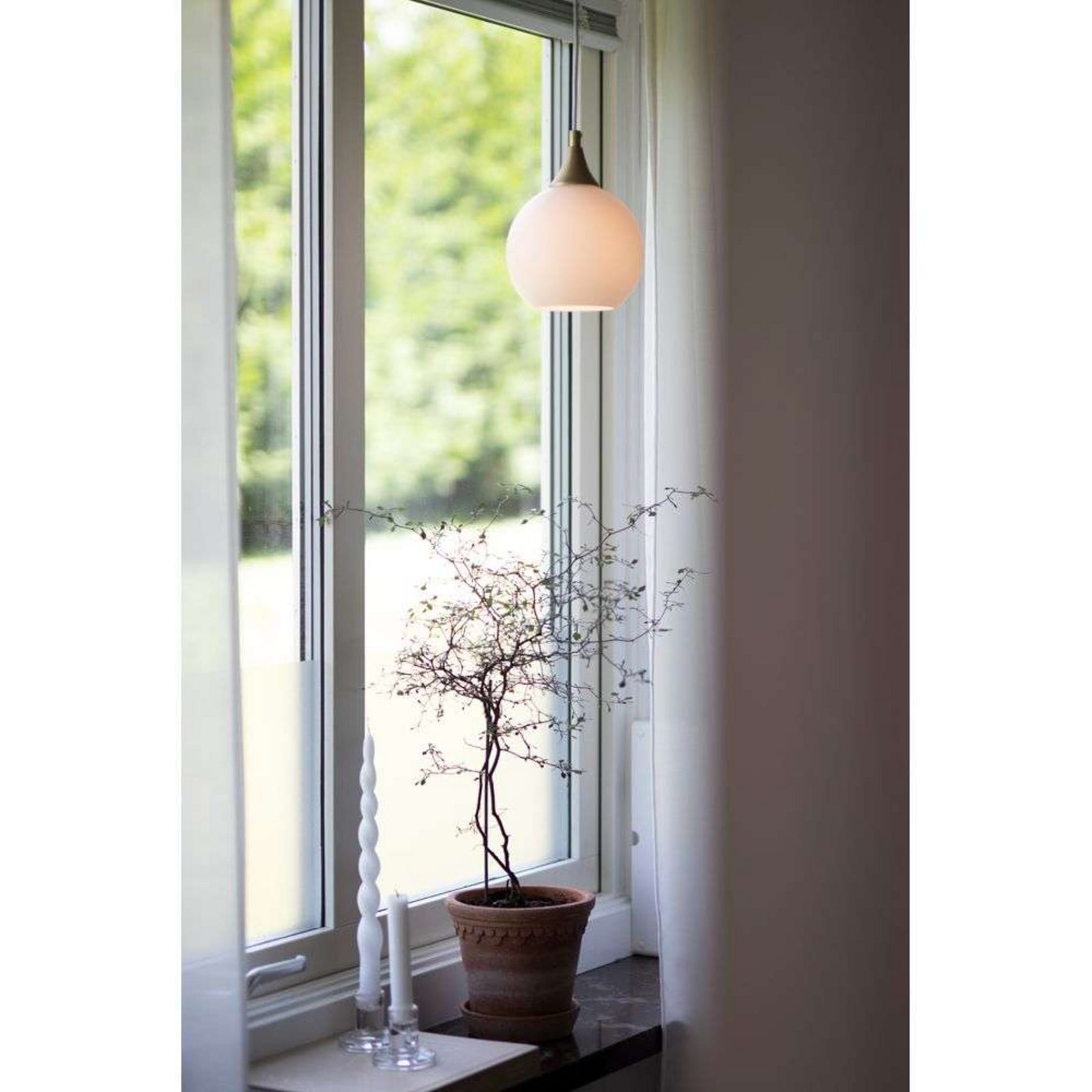 Bowl Taklampa Mini Vit Globen Lighting - Vardagsrum - Glas
