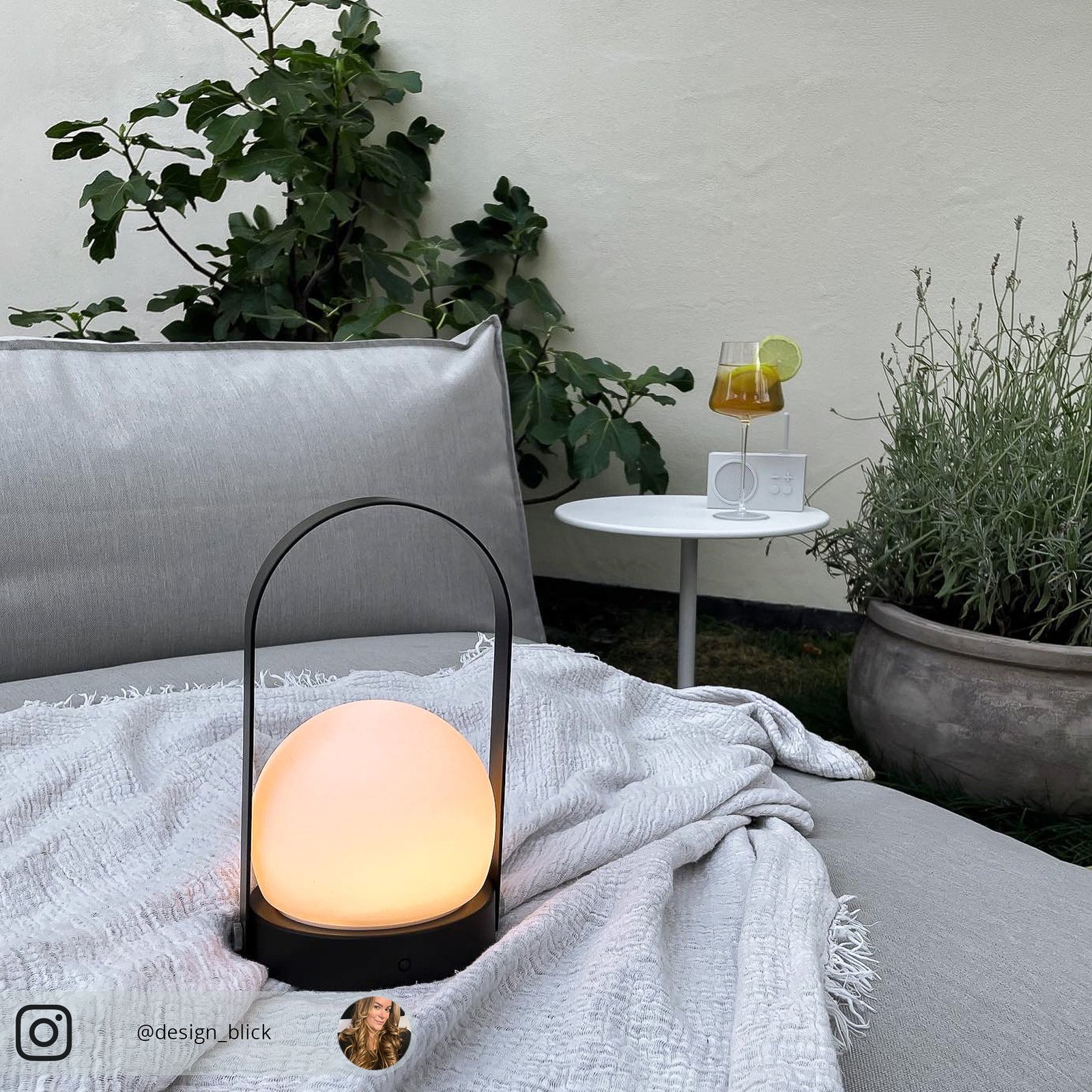 Carrie Portable Lampe de Table Olive - Audo Copenhagen