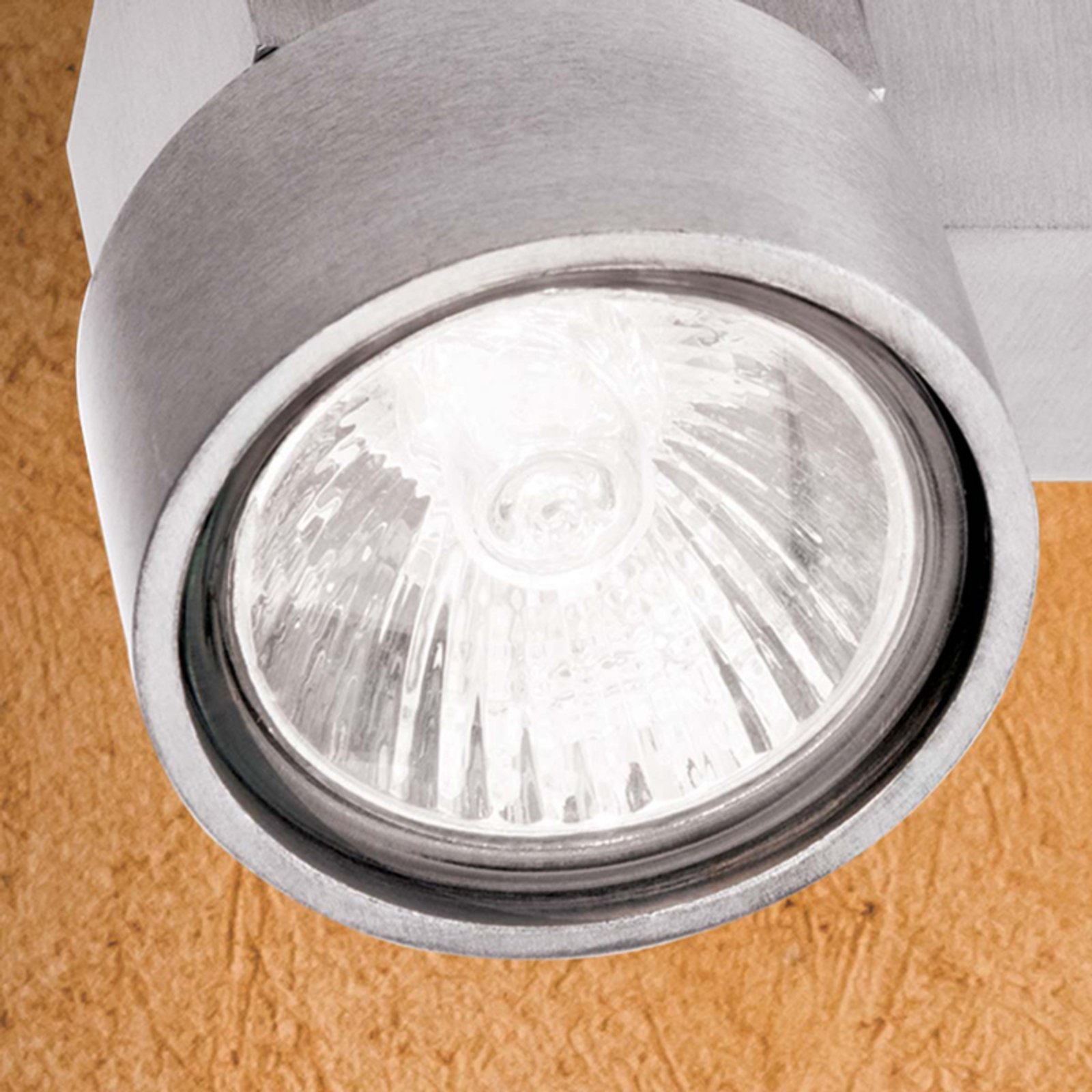 1-bulb Zarina halogen spotlight made of aluminium