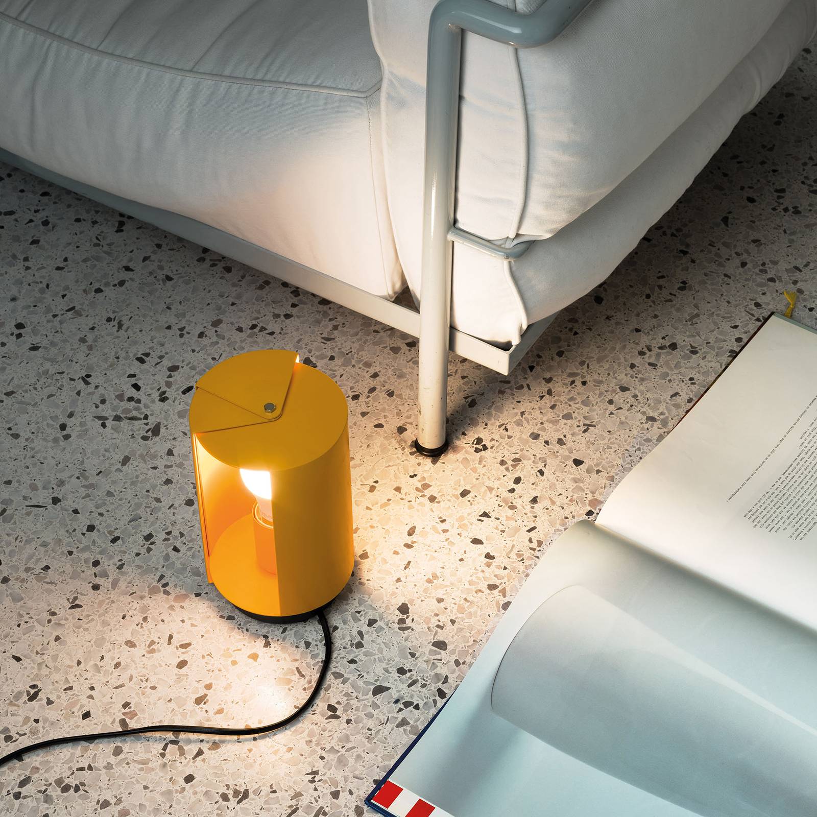 Nemo Pivotante à Poser lampe de table jaune